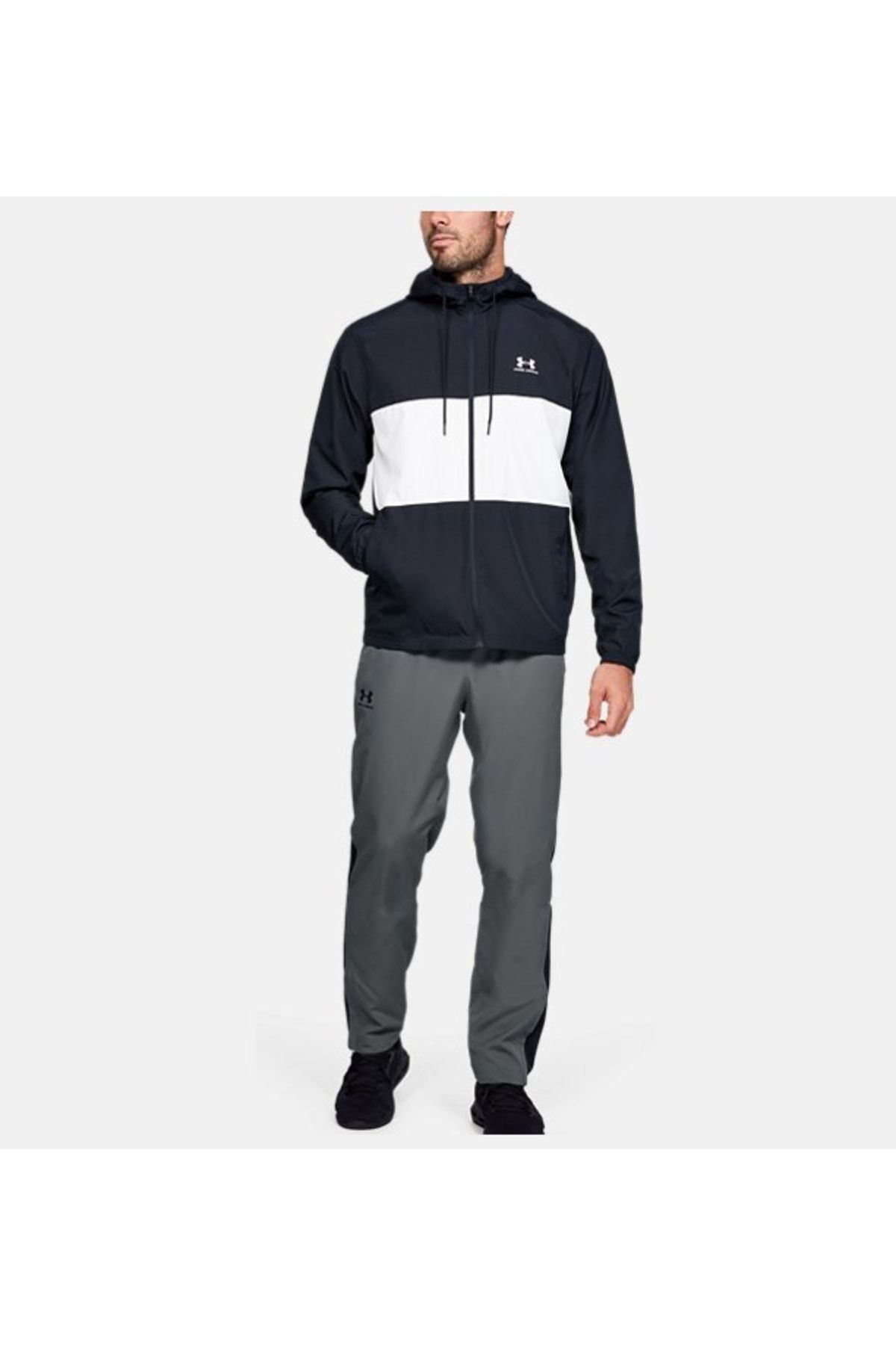 شلوار گرمکن ورزشی مشکی مردانه تکه های بافته شده حیاتی شش 1352031 012 Under Armour