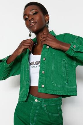 TRENDYOLMİLLA Yeşil Dikiş Detaylı Crop Denim Ceket TWOAW23CE00234