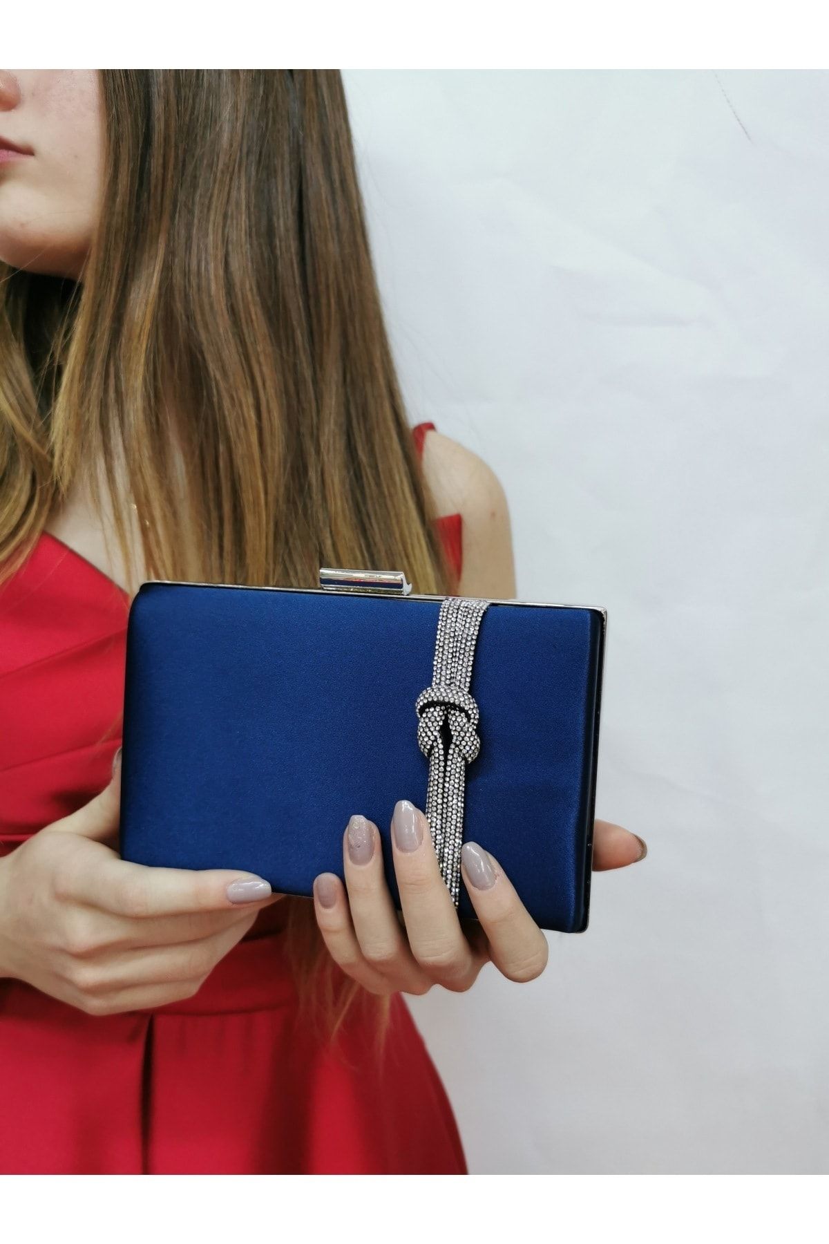 Navy blue best sale purse for wedding
