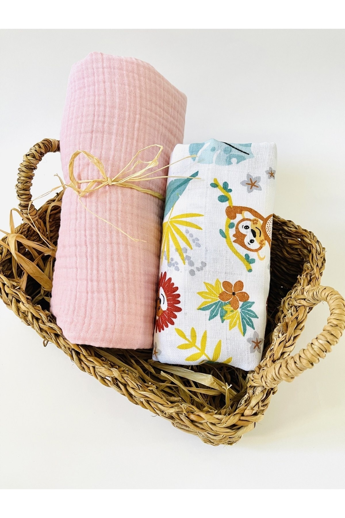 4 Layers And 2 Layers Multi-Purpose Muslin Cloth Blanket
