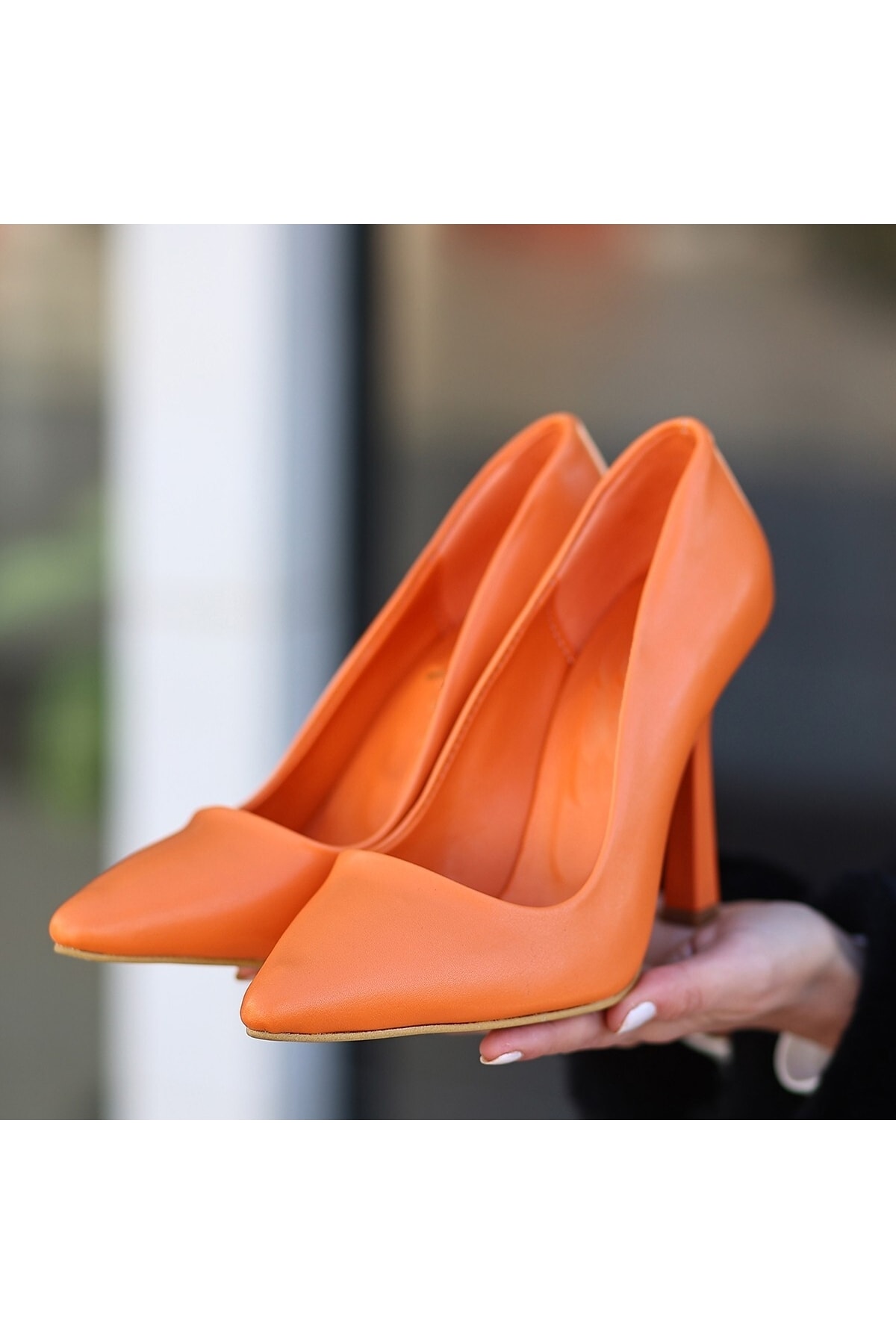 Turuncu Cilt Stiletto Ayakkabı Turuncu