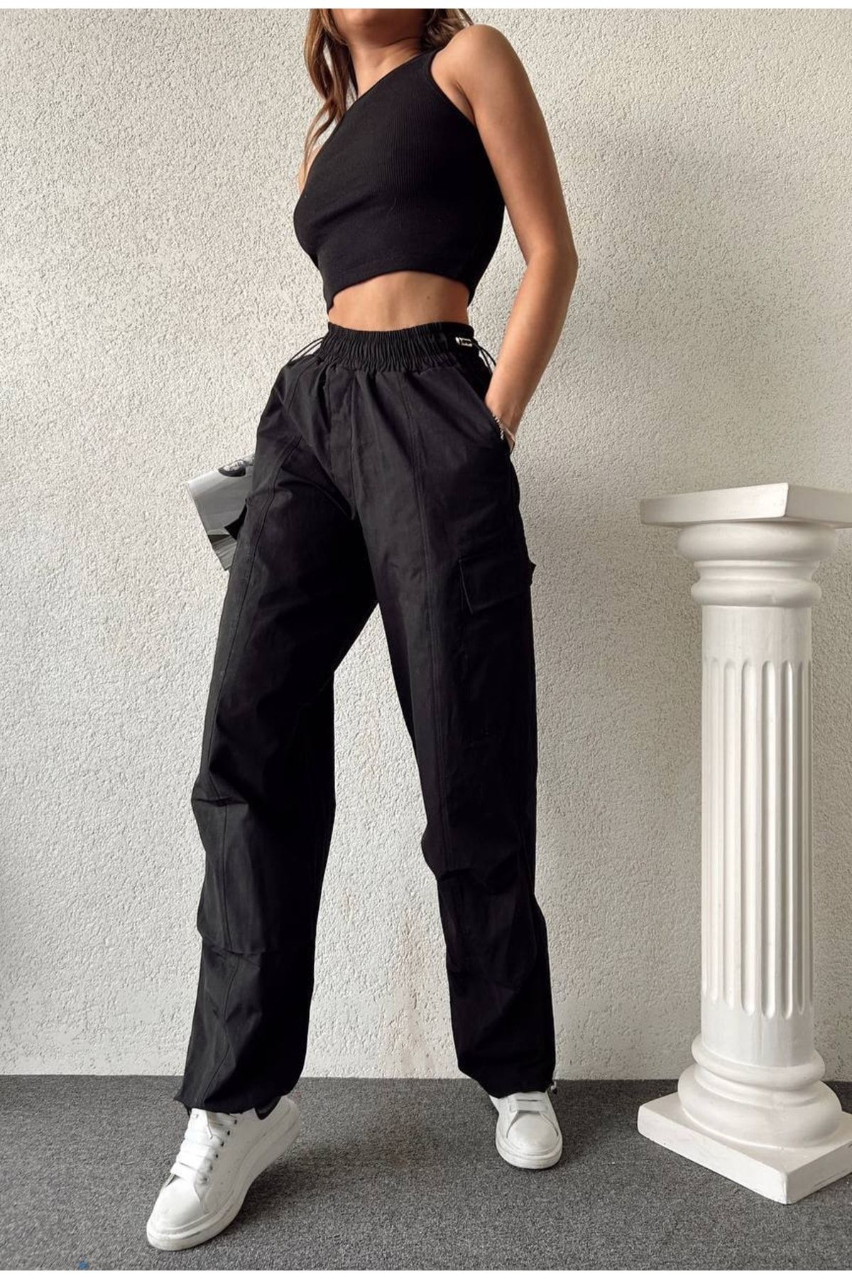 DENİKK Pantaloni Trend Parachute Fabric Cu Buzunare Cargo Cu Textura Moale Femeie - M