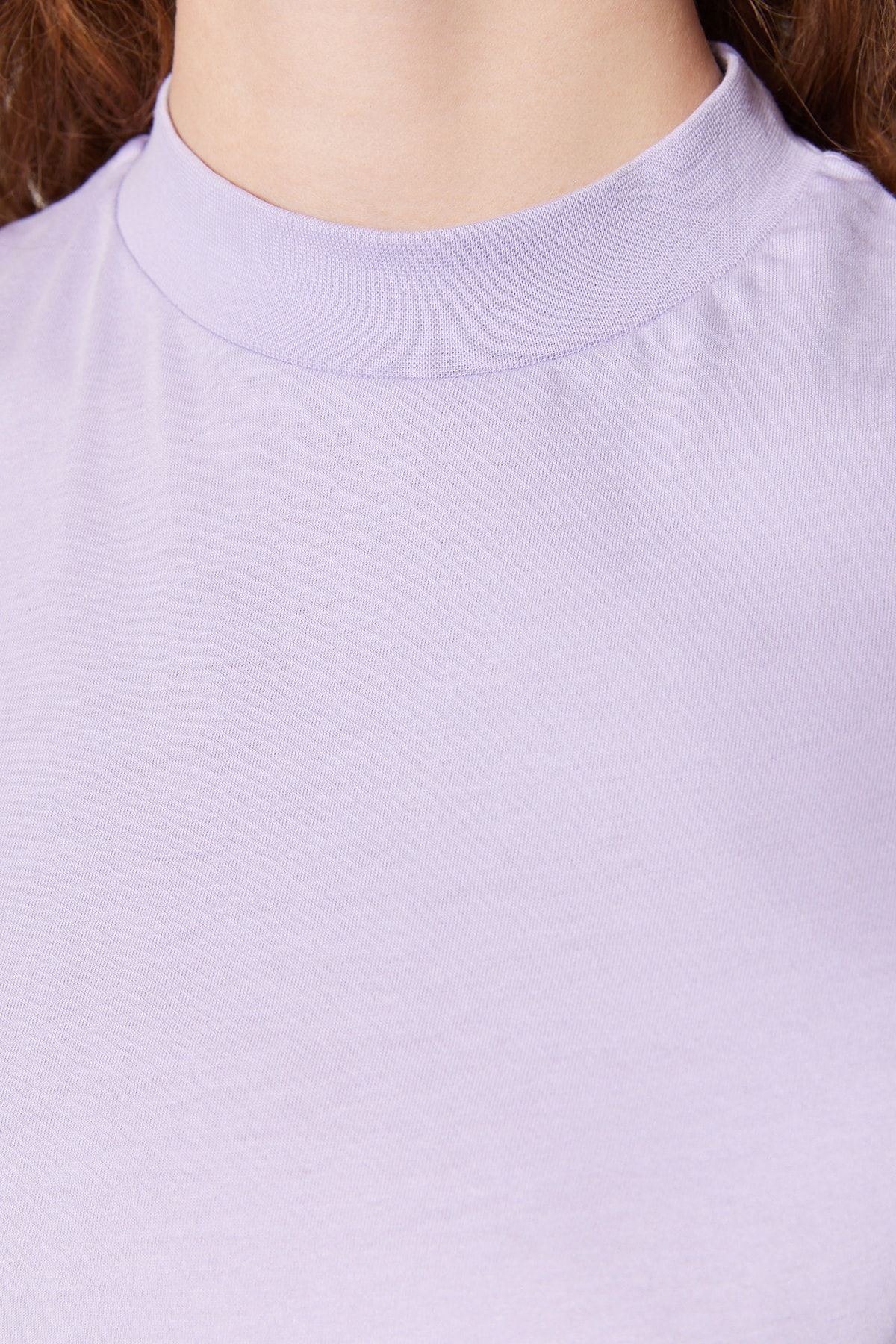 Trendyol Collection-Lilafarbenes Basic-Strick-T-Shirt aus 100 % Baumwolle mit Stehkragen TWOAW20TS0096 4