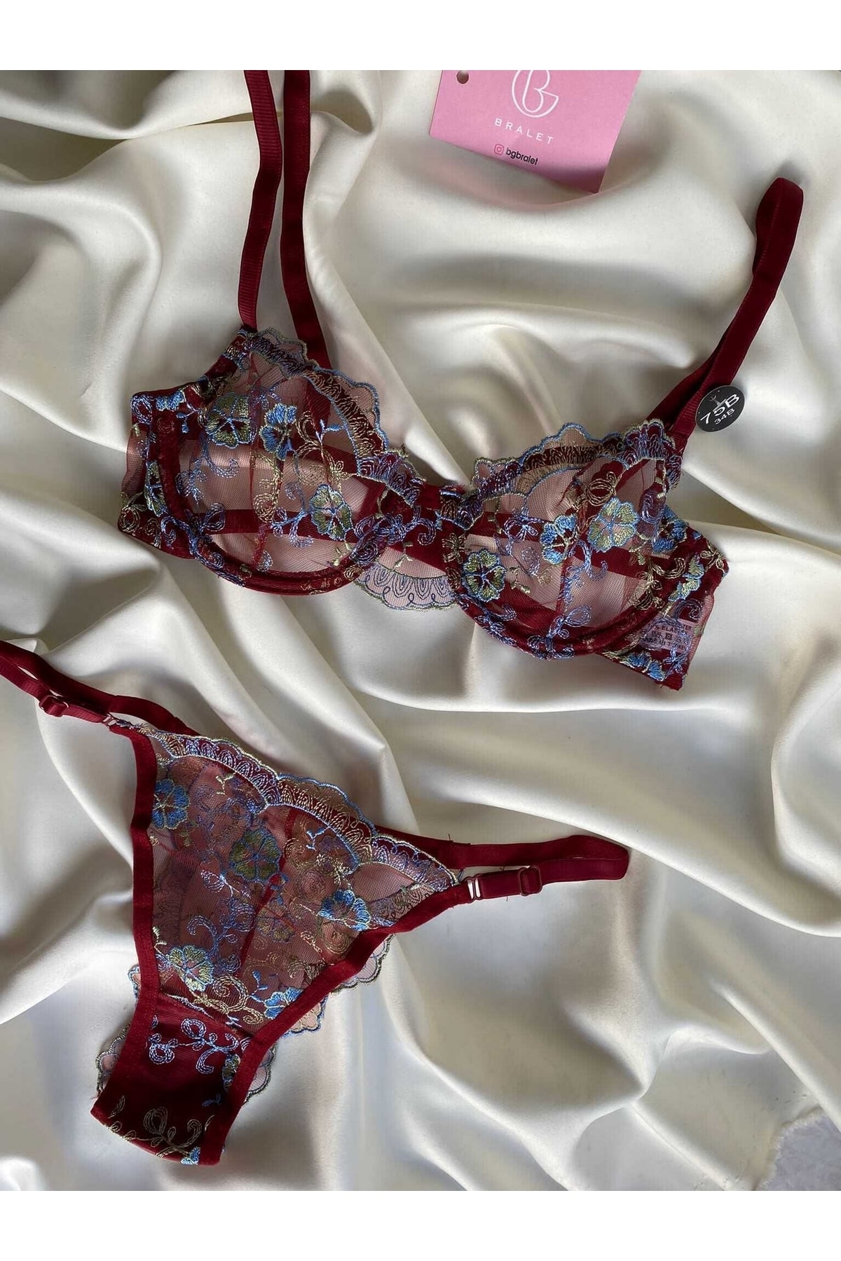 More&More Underwear Çiçek Desenli Işlemeli Balenli Tül Bralet Takım