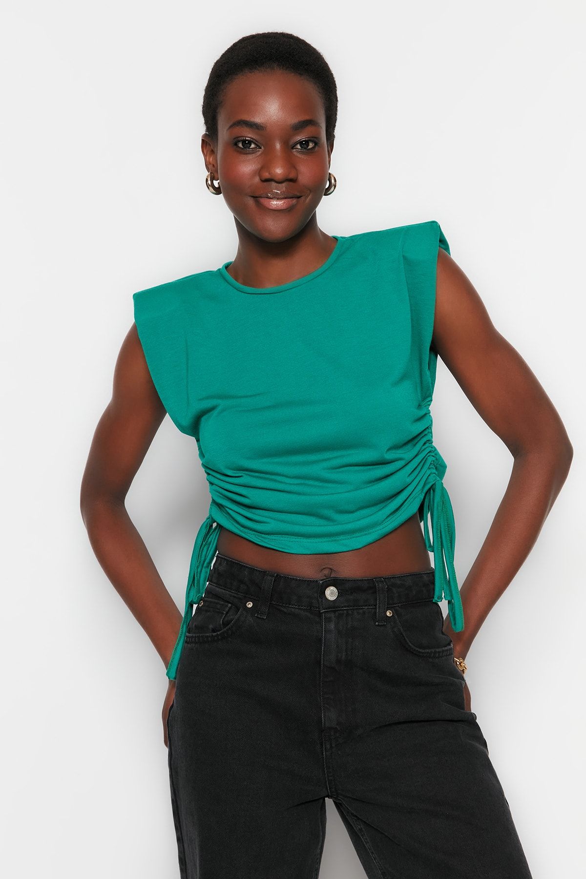 Trendyol Collection T-Shirt Grün Regular Fit