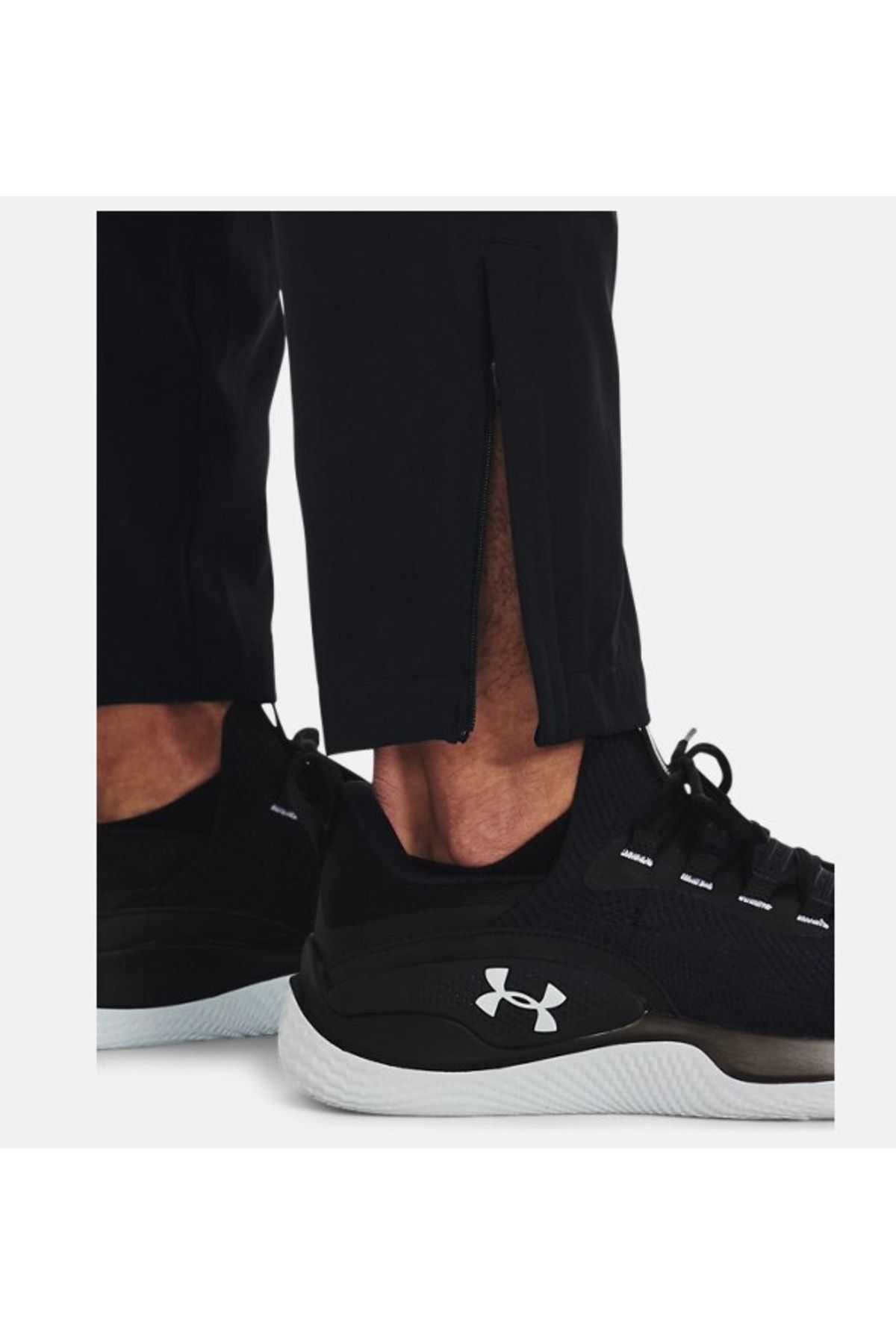 شلوار گرمکن ورزشی مشکی مردانه پچ های بافته شده در UA Rush ™ شش 1377182 001 Under Armour