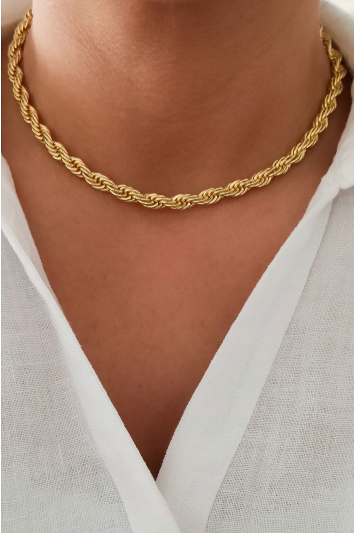 DEN ZDENAL Thick Twist Chain Gold Plated Trendyol