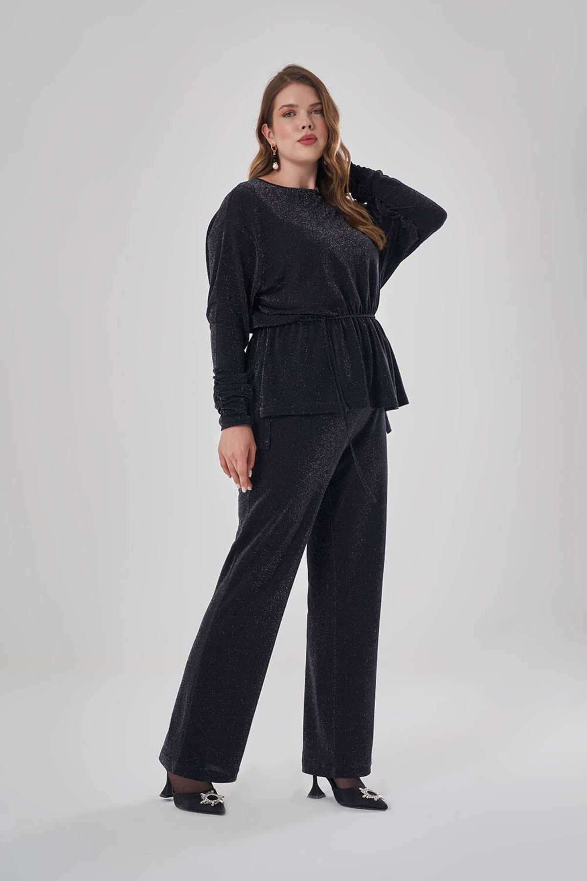 Mizalle-Black Tunic with Silver Glitter 4