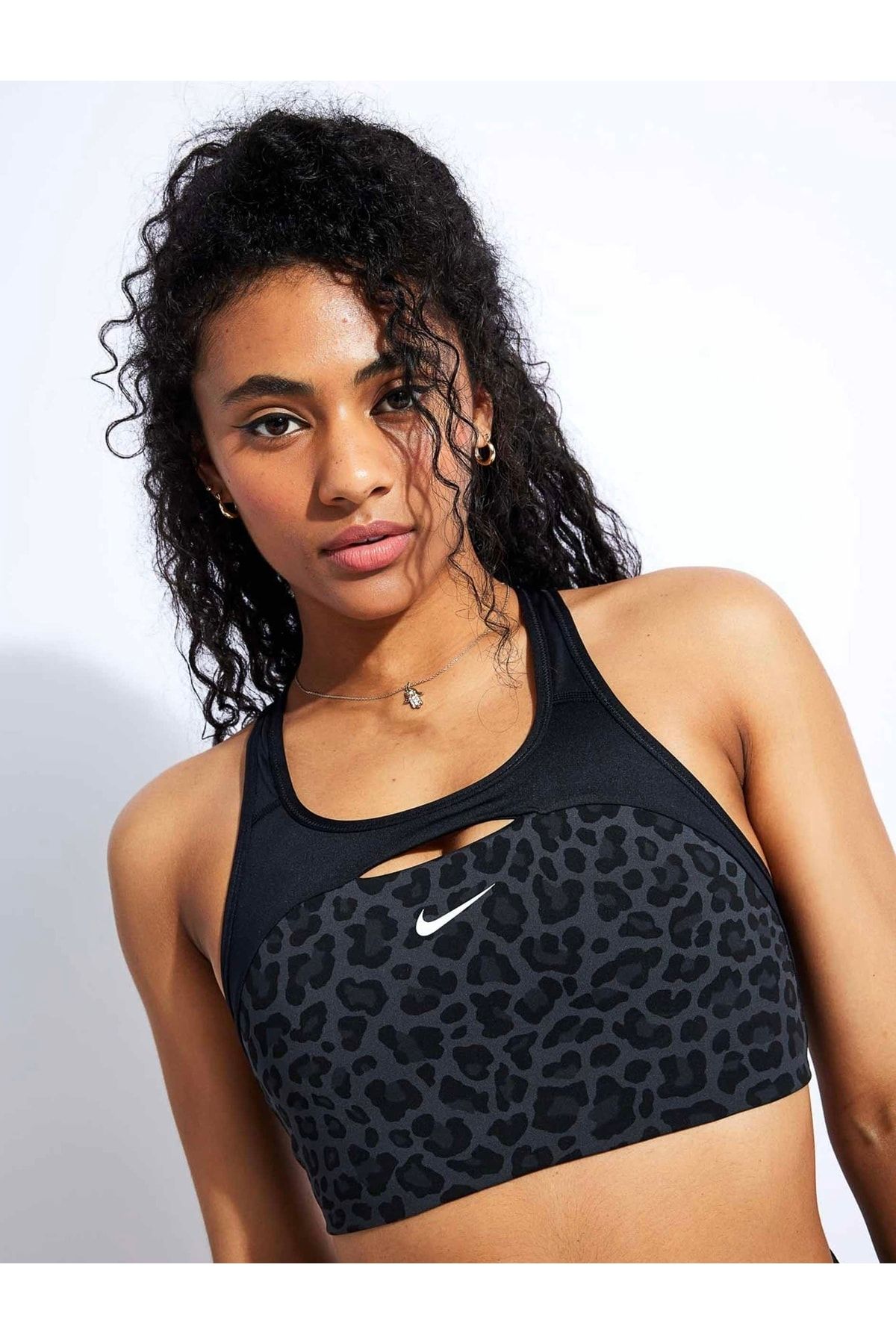 Nike Swoosh Leopard Patterned Unpadded Medium Support Women's Sports Bra -  Trendyol