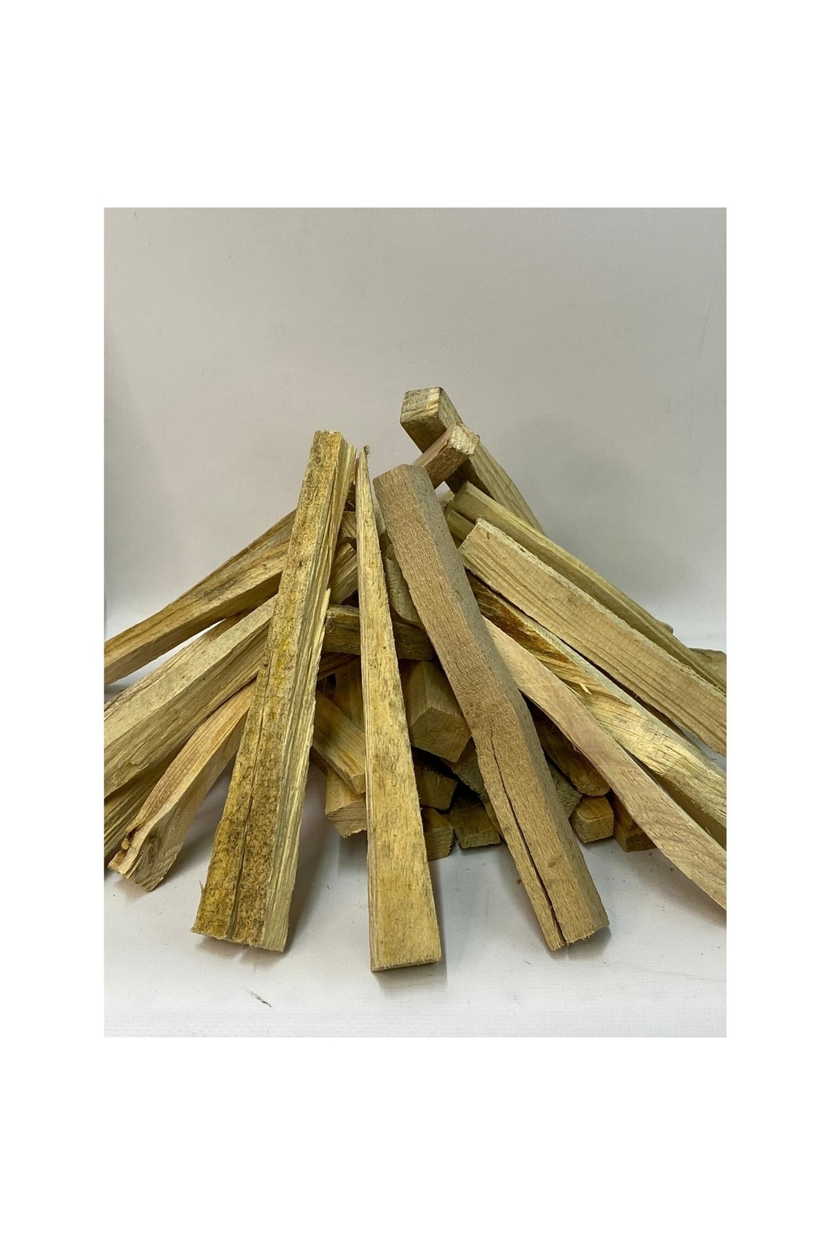 Genel Markalar Tutuşturmalık Kuru Çam Odunu 5 Kg Çıra Hediyeli