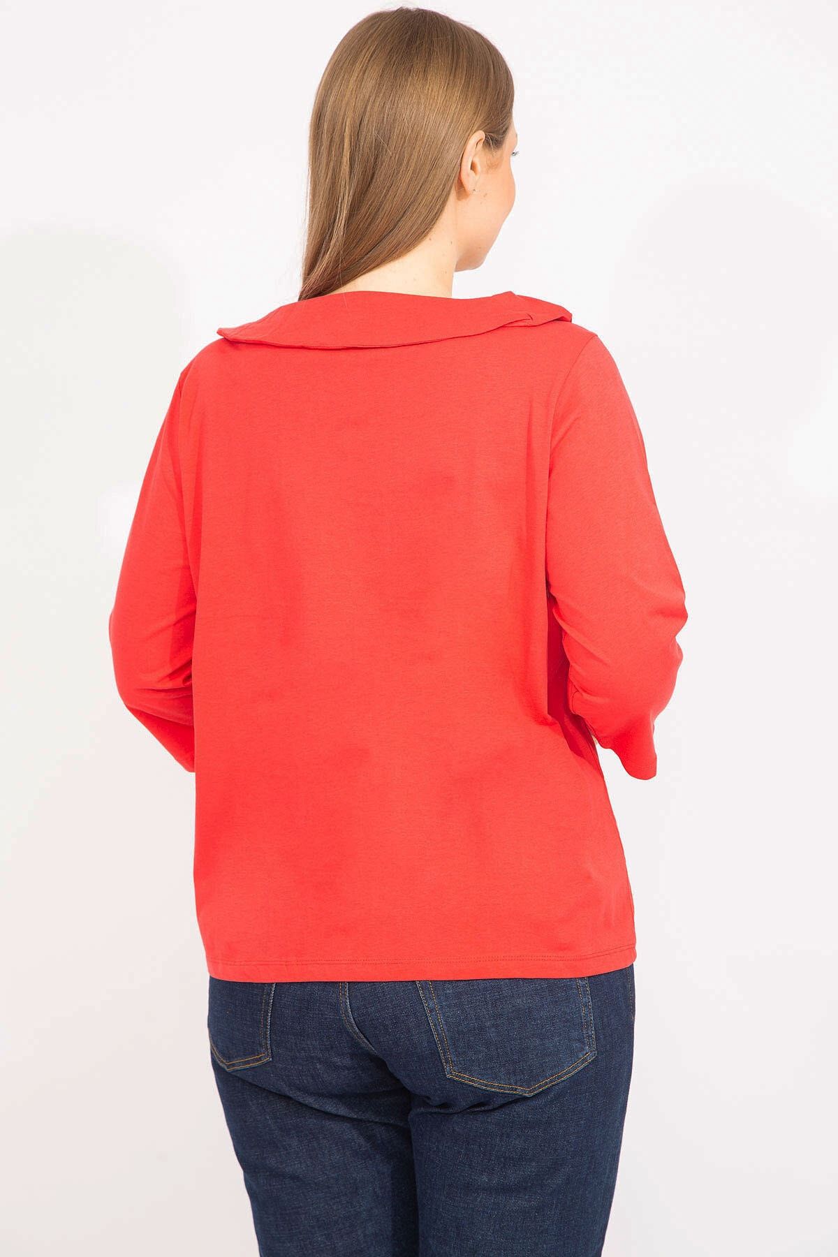 Şans-Women's Red Large Size Cotton Fabric Blouse with Ornamental Buckle Collar 65n35573 4