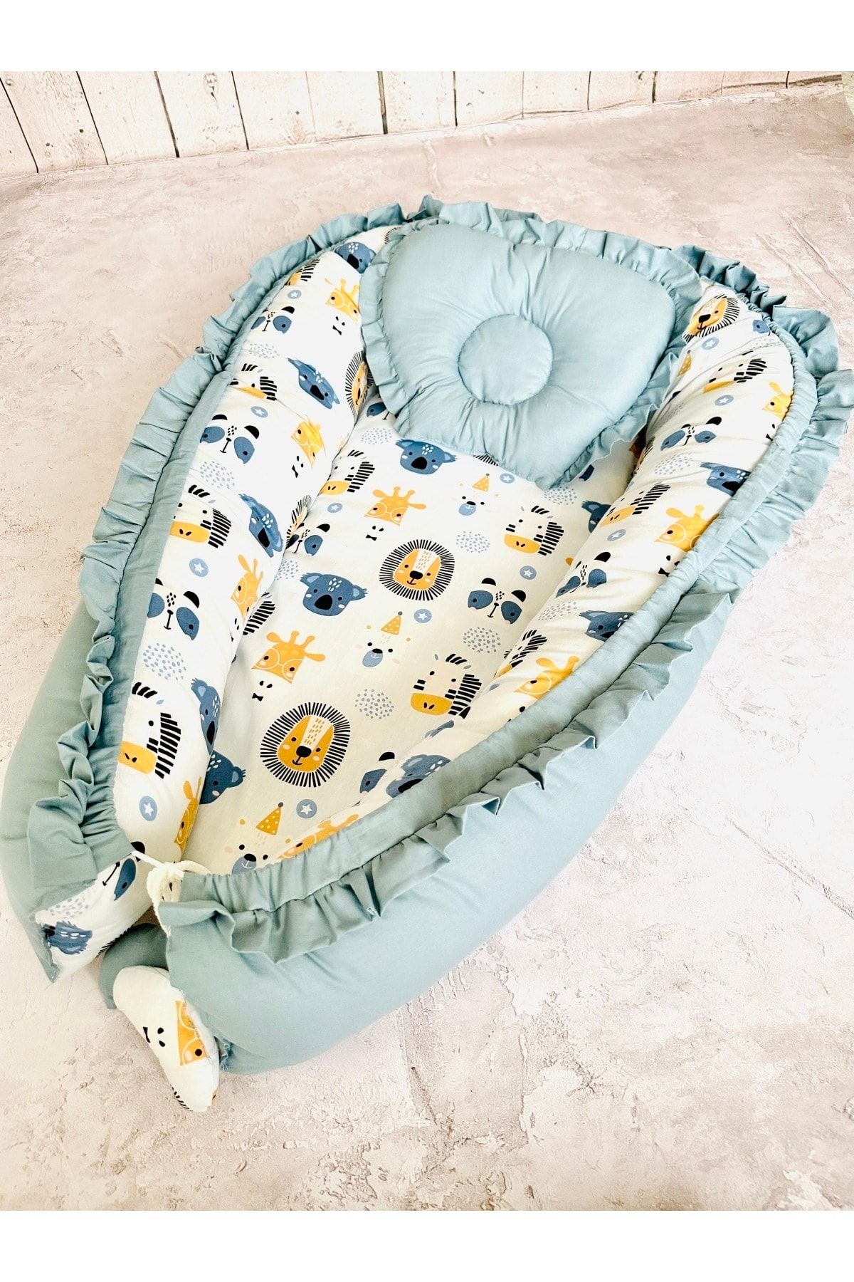 JUN PERUS Baby Nest Heads Frilly Orthopedic Double Sided Baby Bed