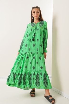 Kol Büzgülü Şal Desenli Uzun Elbise Geniş Beden Aralığı Fuşya S-22K2060018-Yeşil