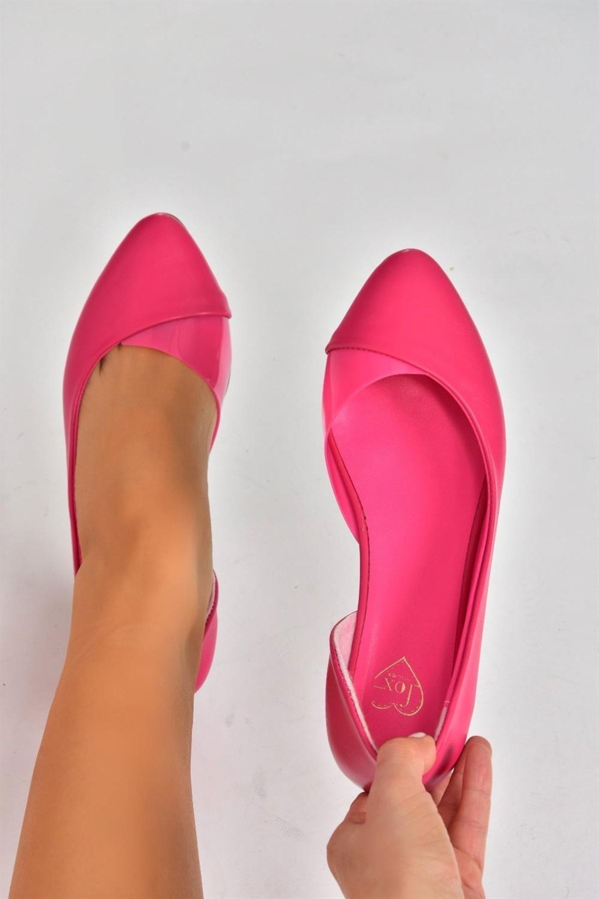 Hot pink flat shoes new arrivals