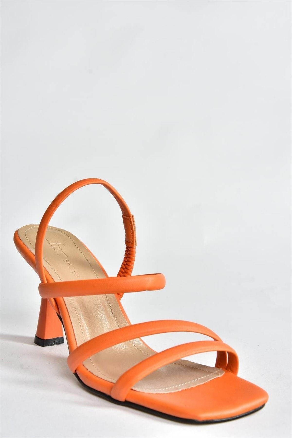 Fox Shoes-Orangefarbene Damenschuhe mit dünnem Absatz P404471009 5