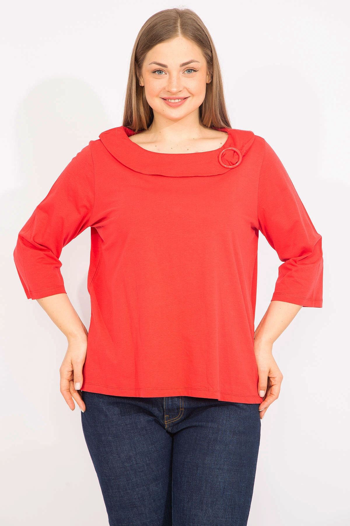 Şans-Women's Red Large Size Cotton Fabric Blouse with Ornamental Buckle Collar 65n35573 2
