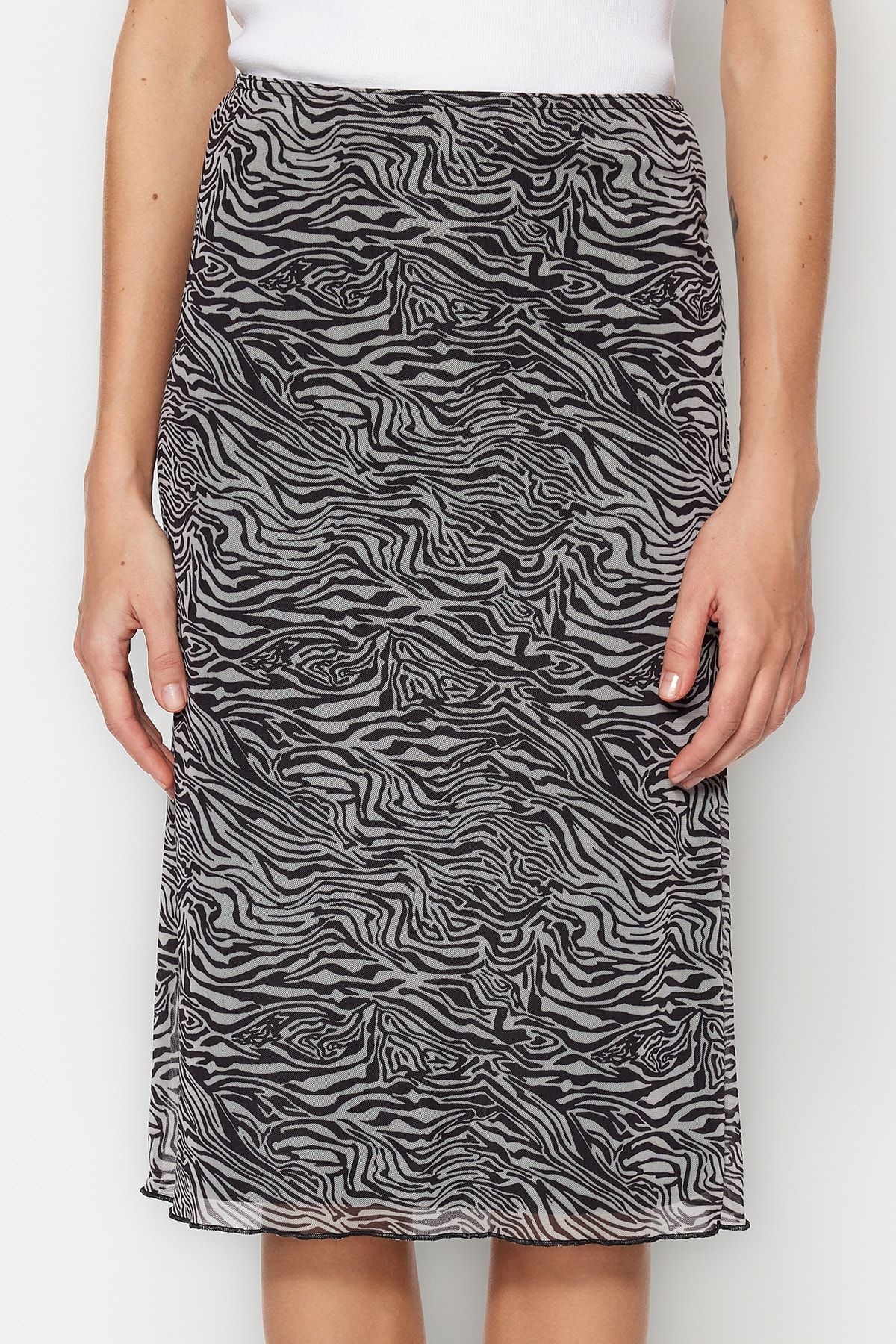 Trendyol Collection-Multicolored Zebra Patterned Tulle Pencil High Waist Midi Stretchy Knitted Skirt TWOSS23ET00020 6