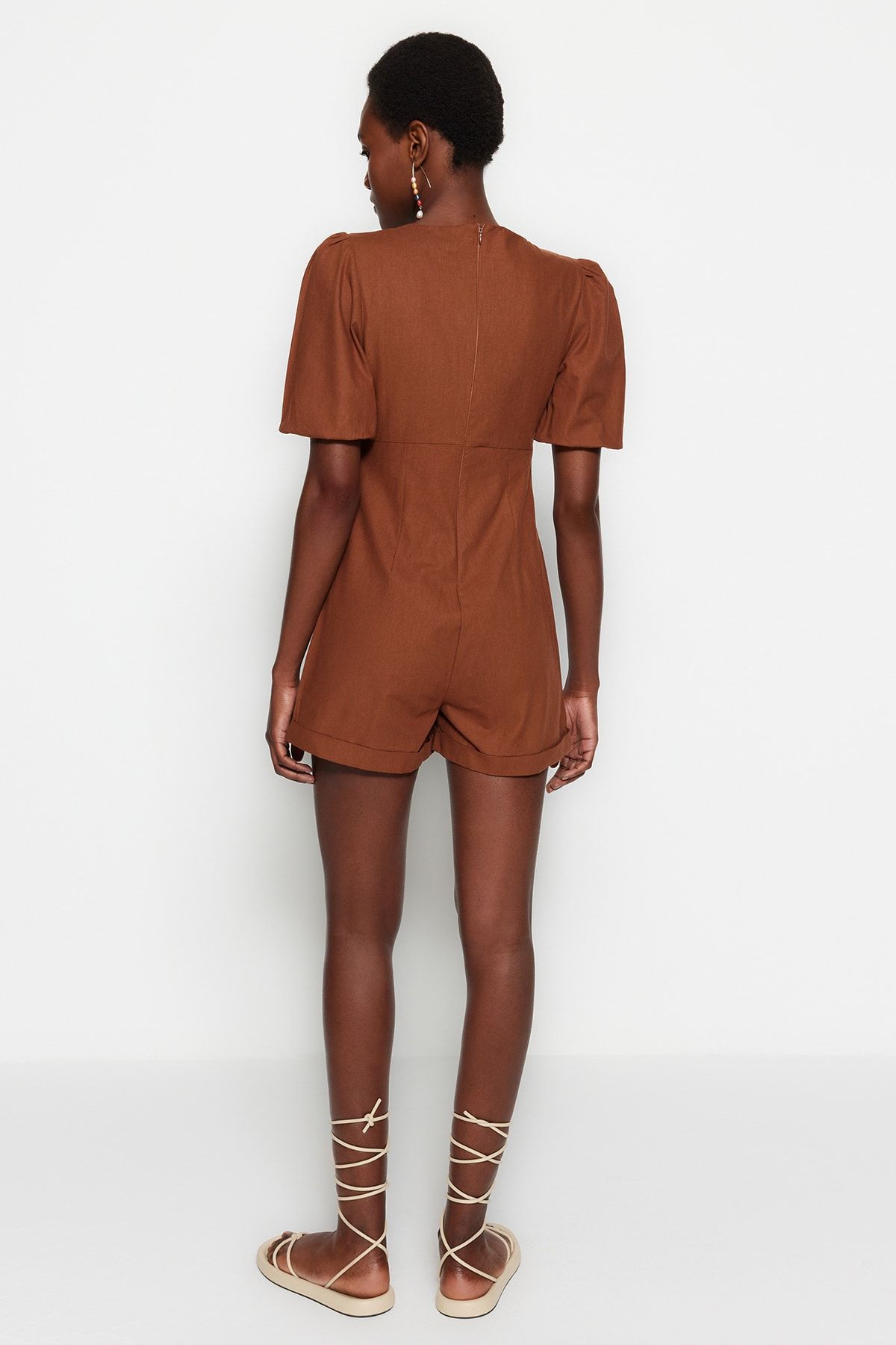 Trendyol Collection Jumpsuit Braun Regular Fit NA8344