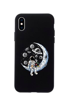 Iphone Xs Max Keyifli Astronot Premium Siyah Lansman Silikonlu Kılıf MCIPHXSMLASTA