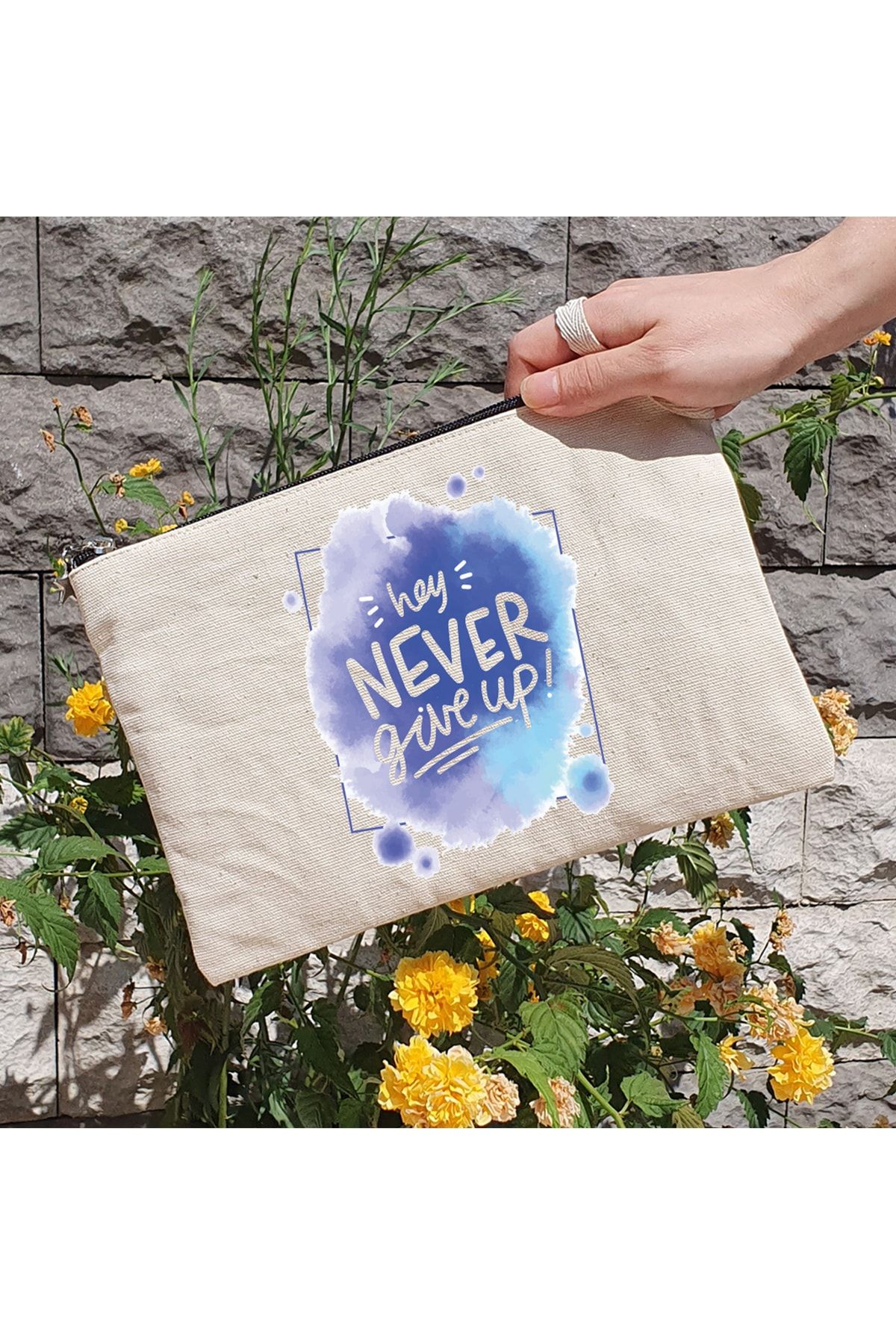 PEKSHOP Geantă De Machiaj Cu Căptușeală Scrisă Clutch Never Give Up Femeie - One Size