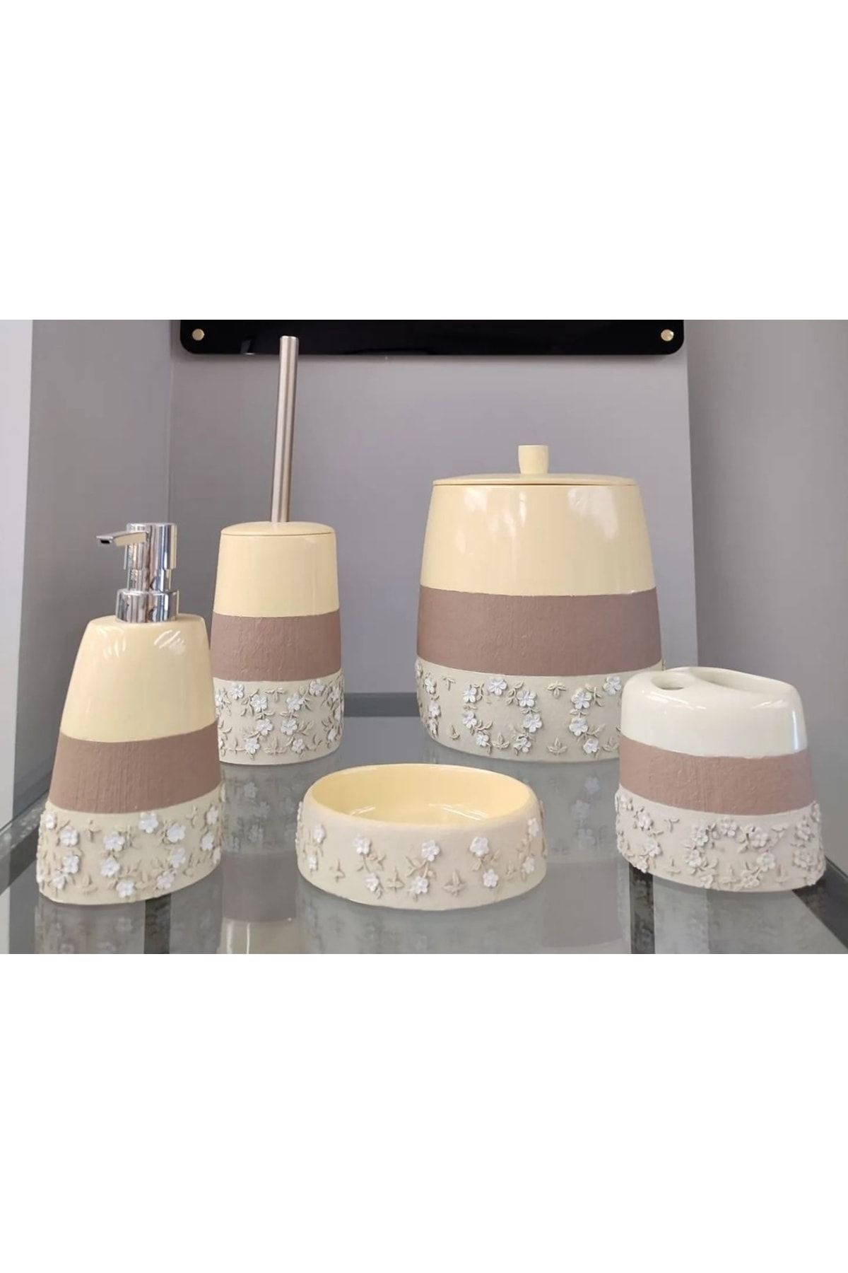 Tugra Design 5 Parça Çiçekli Bej Banyo Seti