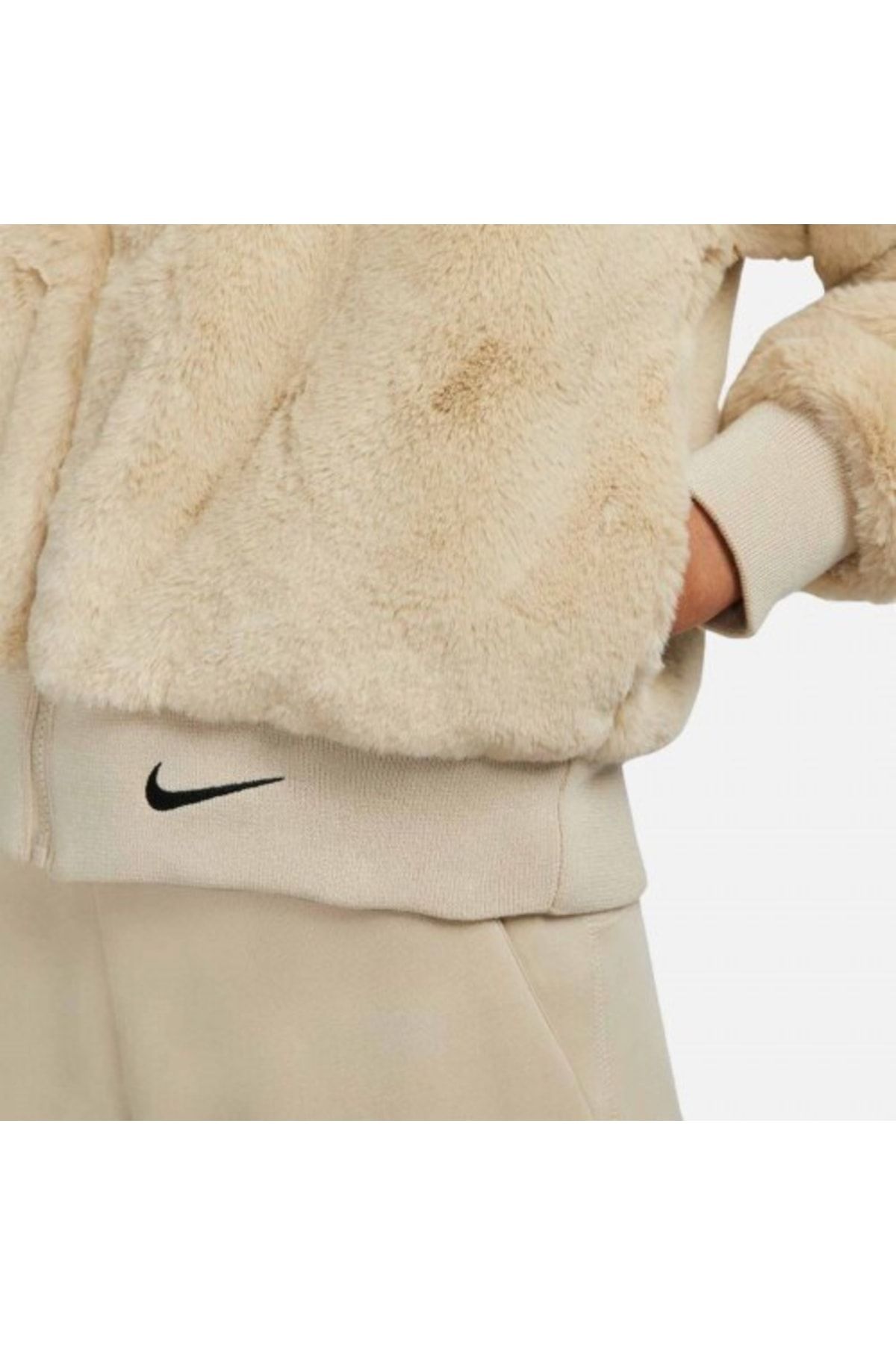 Nike deals shearling jacket