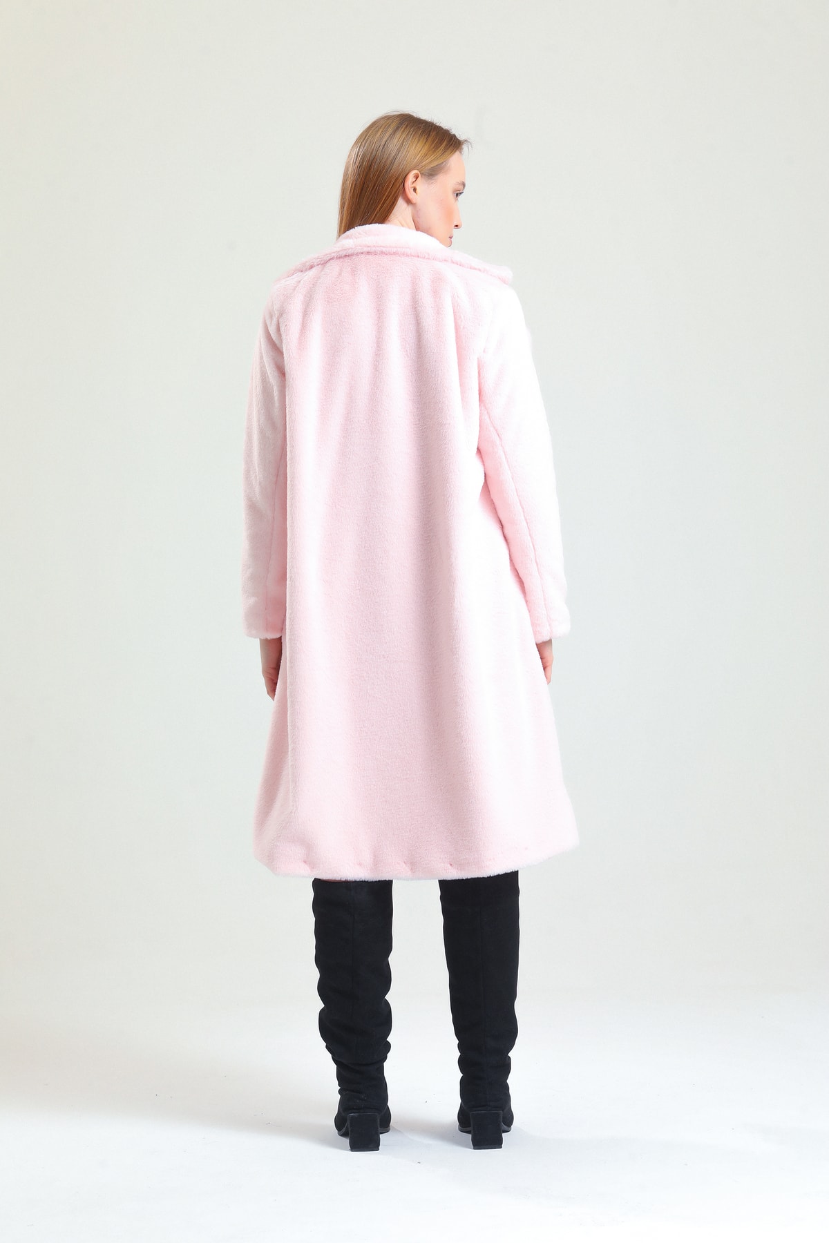 KürkZone  Kadın Pembe Ingiliz Yaka Rex Panda Kürk Peluş Manto - Görsel 6