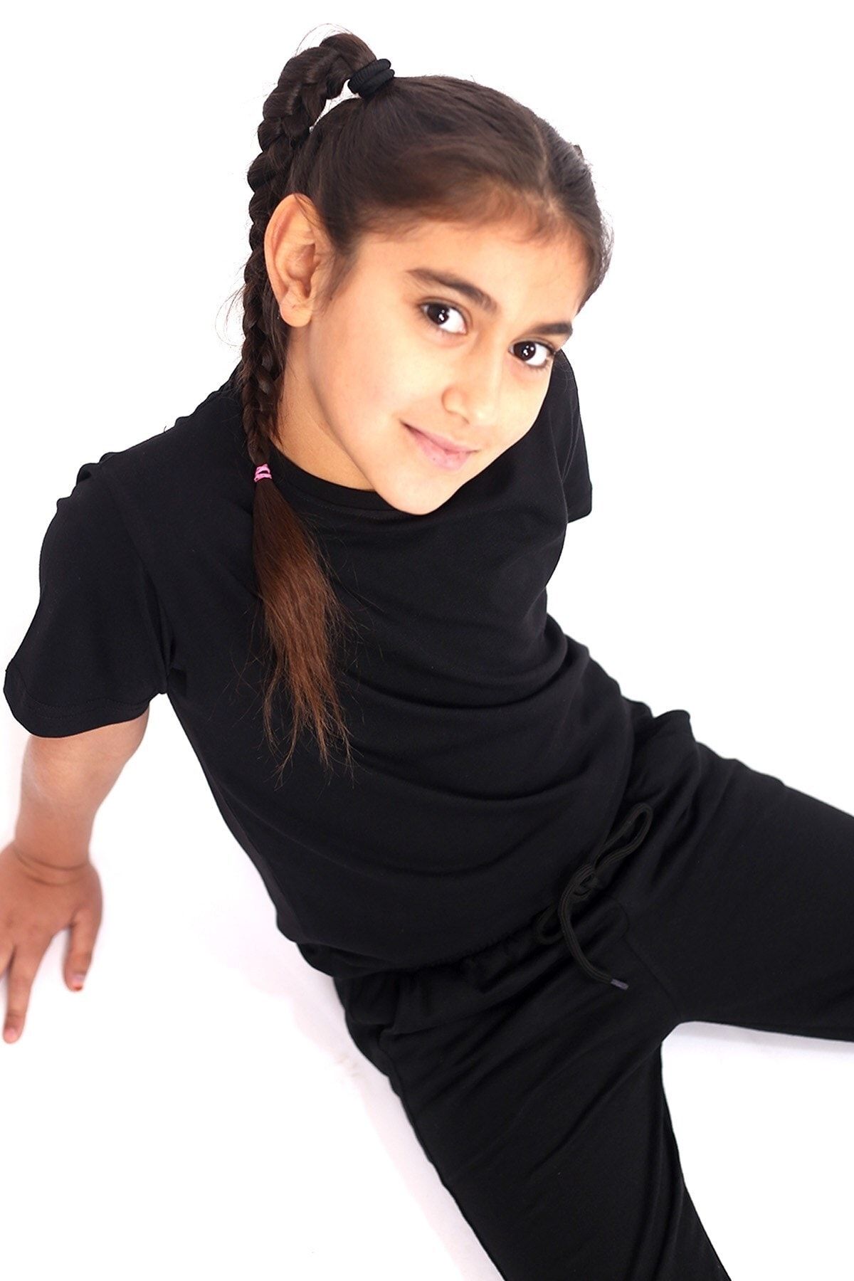 Çiggo Kids-Unisex 1 απλό φούτερ Jogger και 1 απλό βαμβακερό μπλουζάκι Basic 5