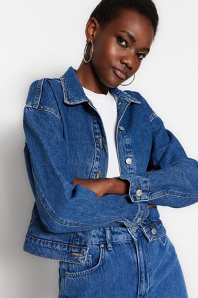 TRENDYOLMİLLA Mavi Trok Detaylı Denim Ceket TWOAW23CE00269