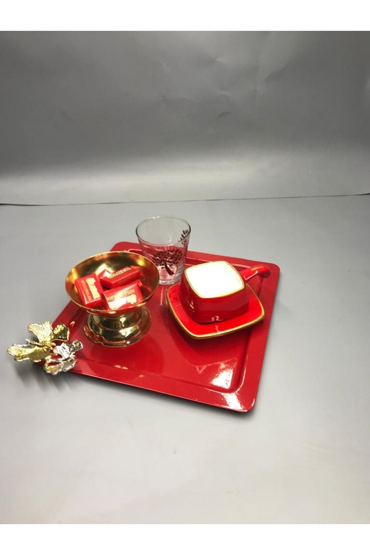 Glass drinks deals tray