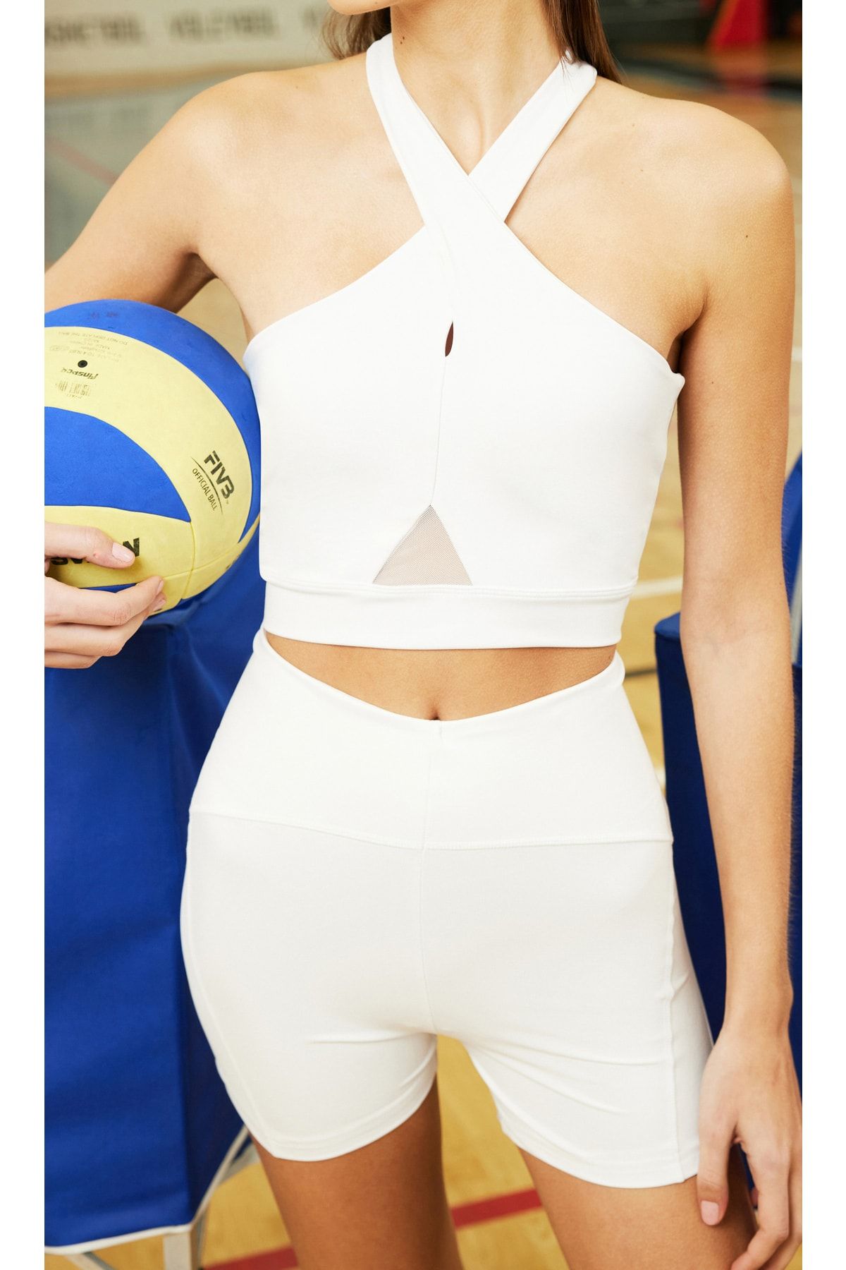 Trendyol Collection White Supported/Shaping Tulle Detailed Halter Neck  Knitted Sports Bra THMSS24SS00003 - Trendyol