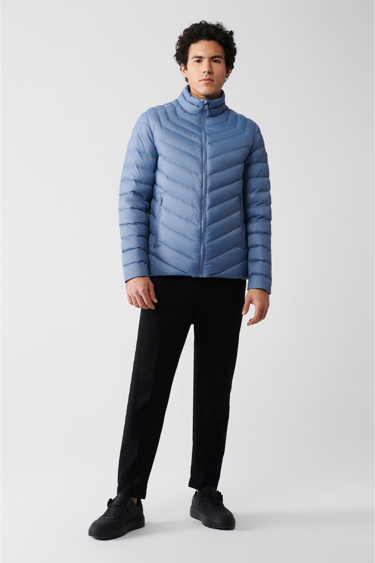 Avva Unisex Açık Mavi Kaztüyü Dolgulu Şişme Su Iticili Mont IB9481
