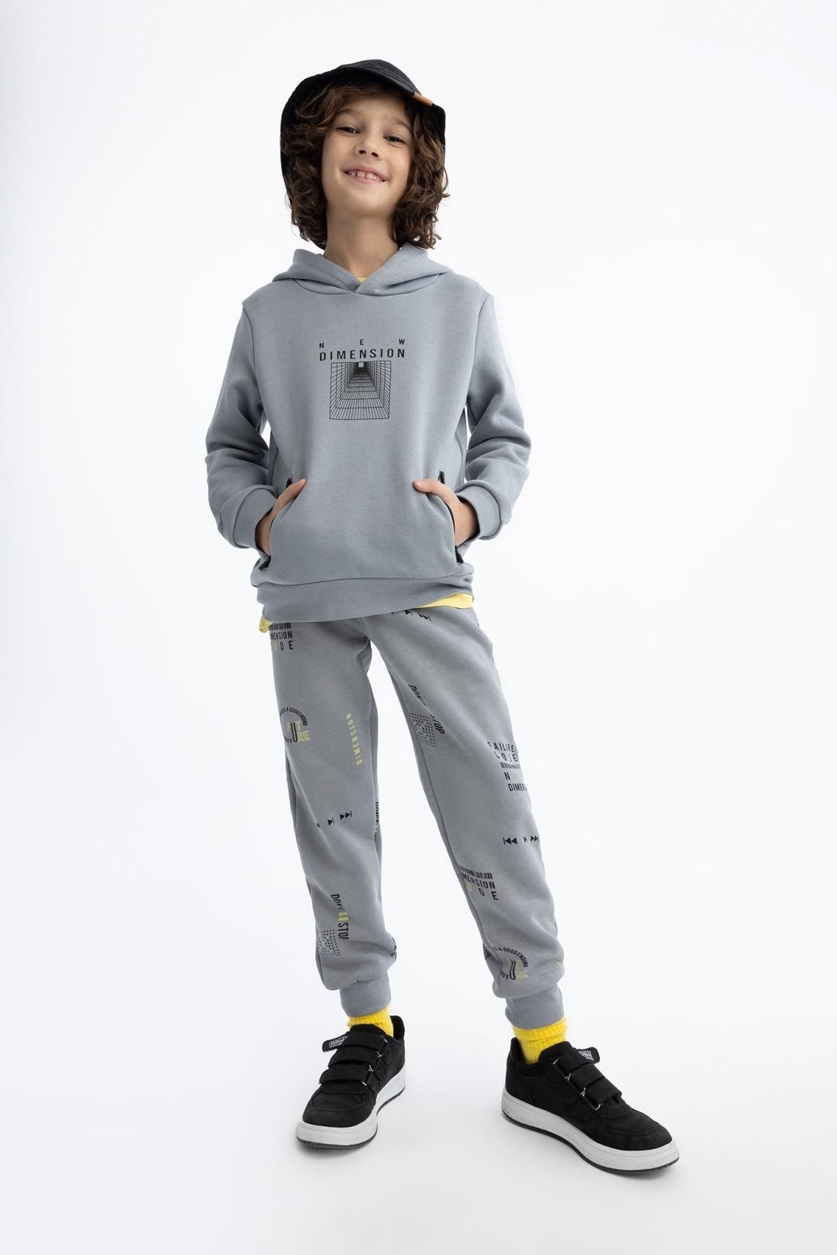 Erkek Çocuk Regular Fit Kapüşonlu Sweatshirt