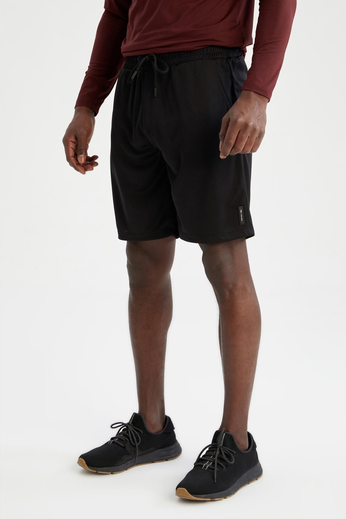 DeFacto Fit Slim Fit Şort VB5967