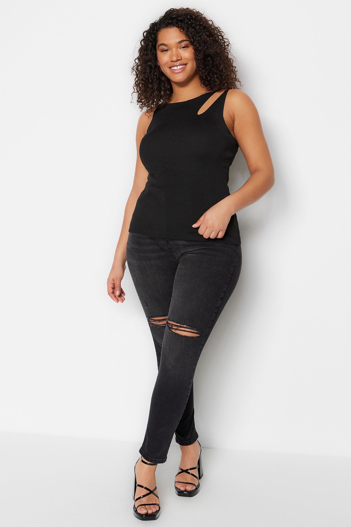 Black body sale hugging top