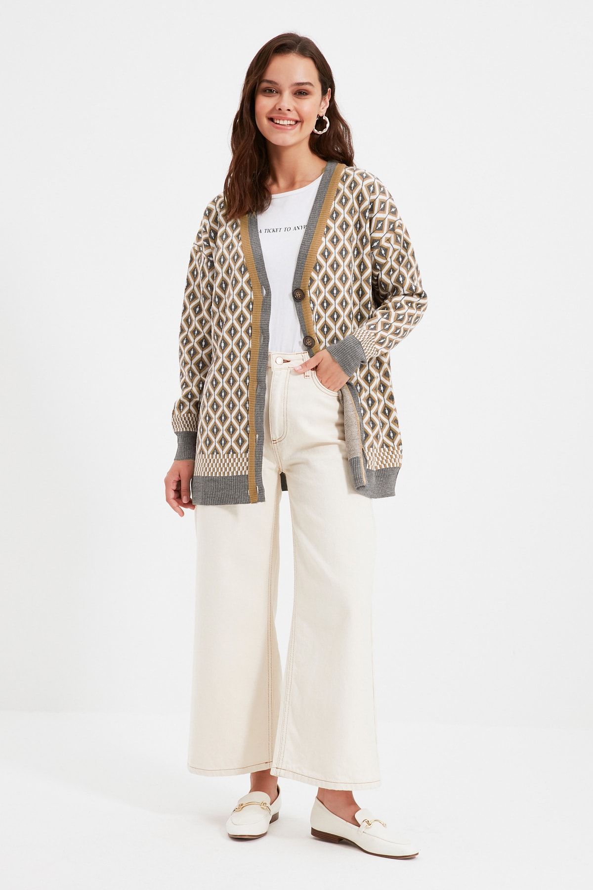 Trendyol Modest-Šedý žakárový knoflík s detailním úpletem Cardigan TCTAW22TH0013 3