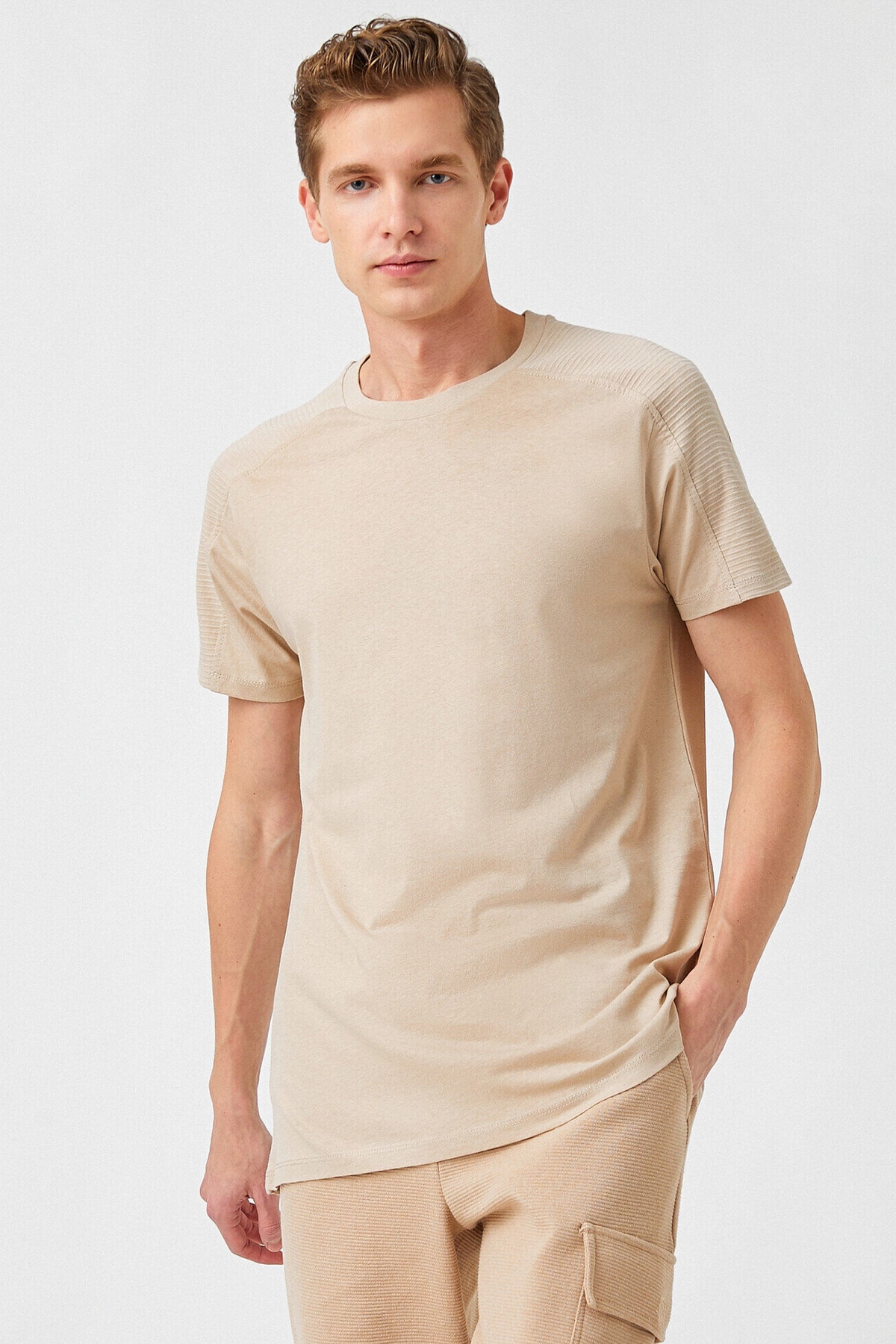 تیشرت مردانه بژ کوتون | 2YAM12004LK اورجینال - تصویر 2