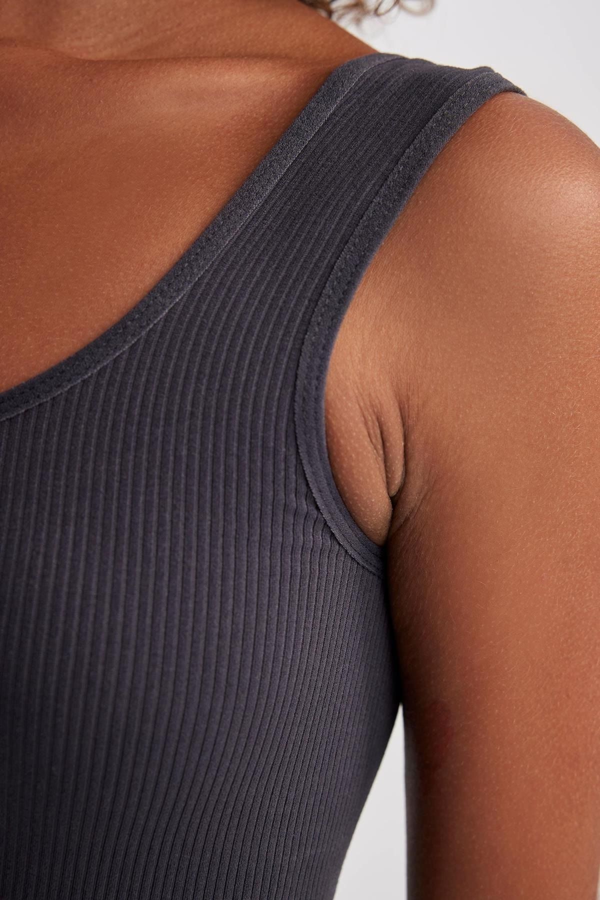 Fit Yuvarlak Yaka Seamless Dikişsiz Bra Fitili Sporcu Sütyen