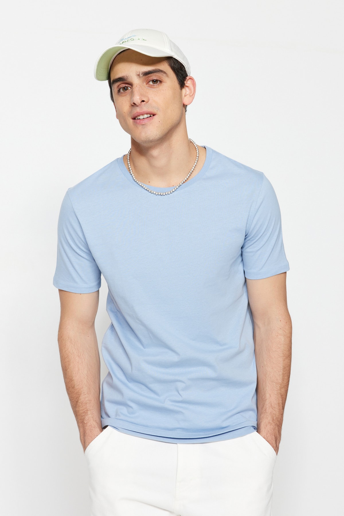 Trendyol Collection T-Shirt Blau Regular Fit Fast ausverkauft