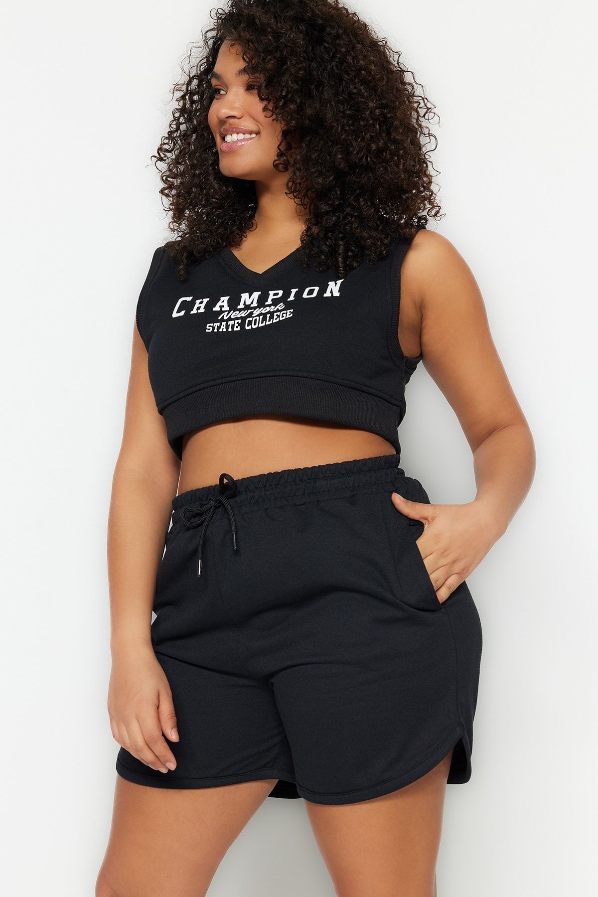 Trendyol Curve-Чорний Slim Orme Sort TBBSS23AP00002 2