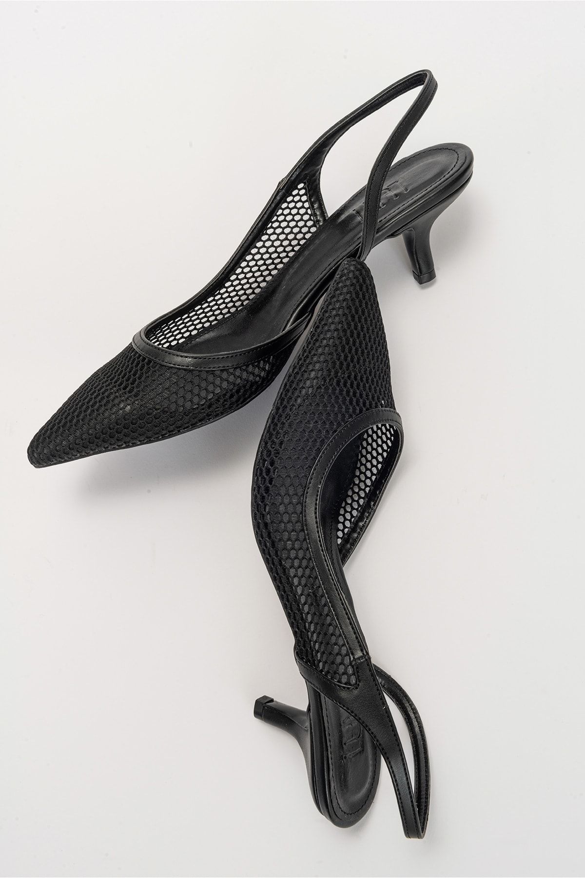 کفش پاشنه کلاسیک سیاه زنانه مبهم اورجینال luvishoes