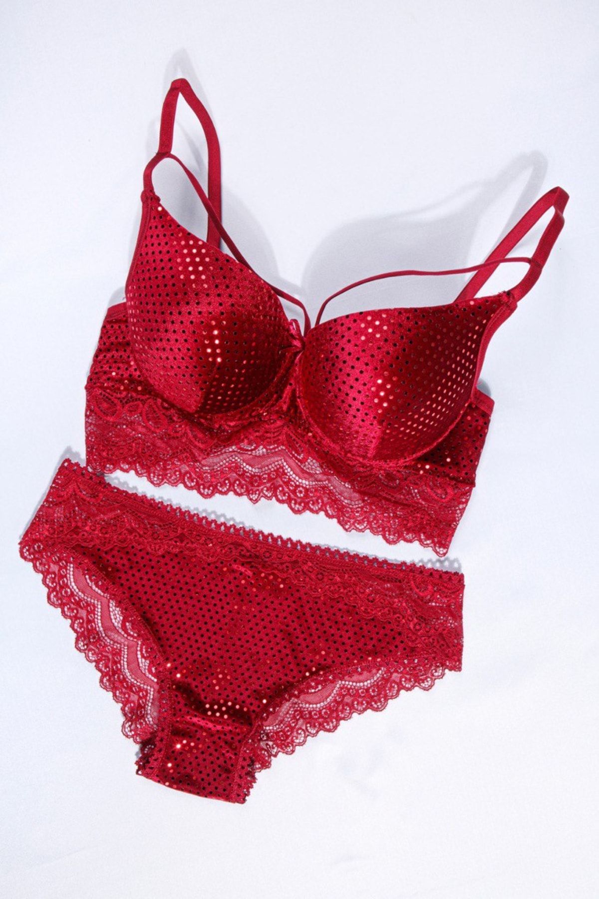 Trendyol Curve Red Lace Detailed Bustier-Panties Underwear Sets  TBBSS23DG00000 - Trendyol