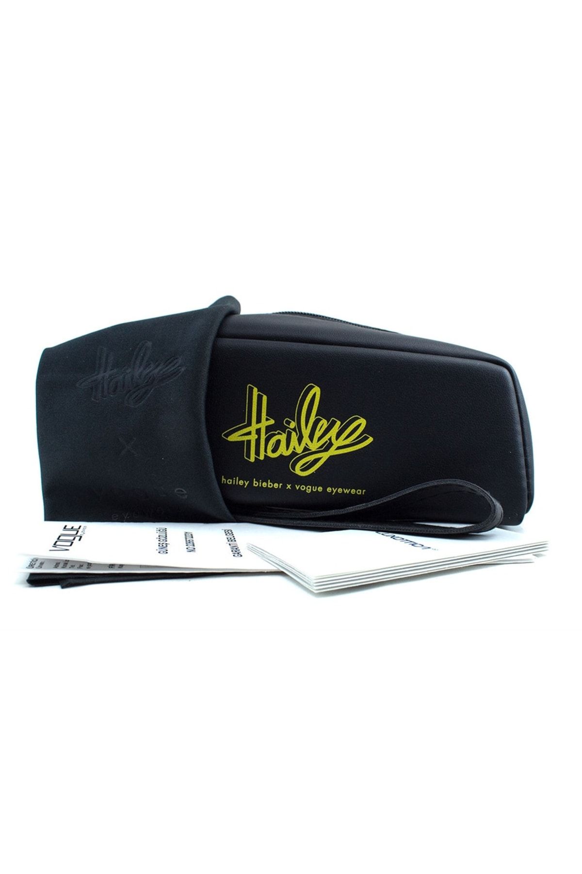 عینک آفتابی سبز زنانه Hailey Series 5444-s 30032a 52-18 135 Vogue