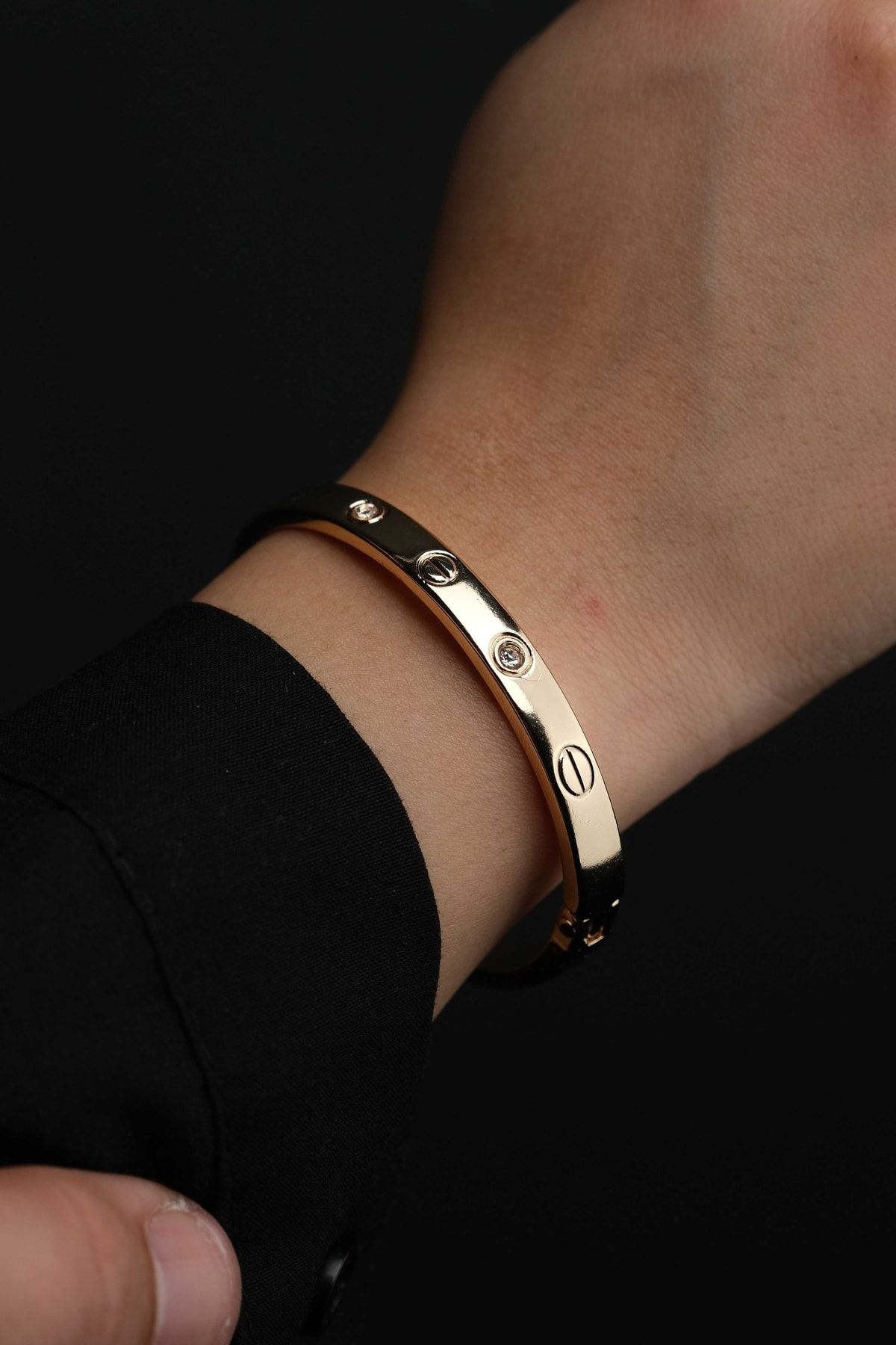 Richard Jewell Women s Gold Plated Bracelet Trendyol