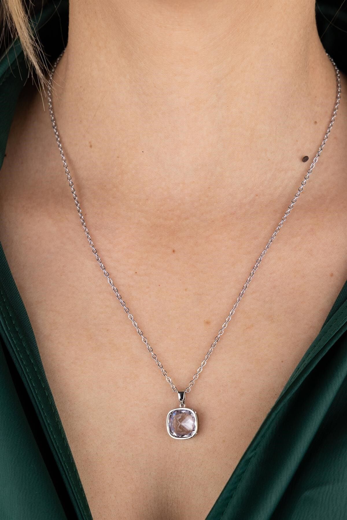 Necklace accessories best sale