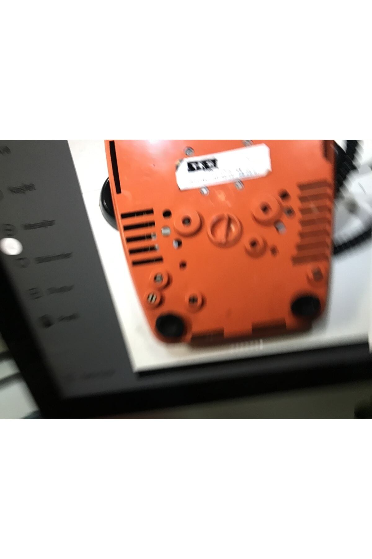 Turuncu Renk Masaüstü Telefon 7