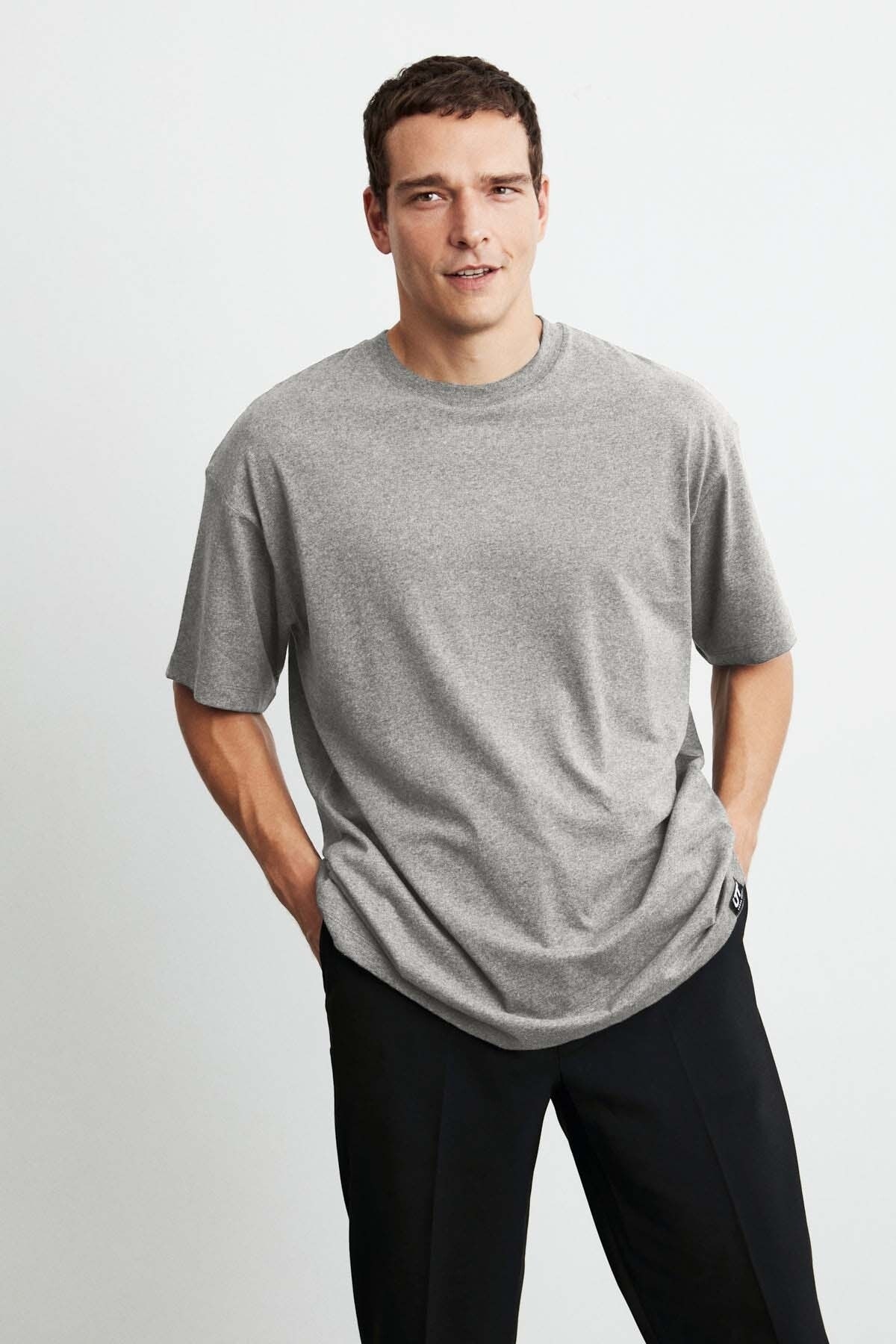 GRIMELANGE T-Shirt Grau Oversized Fast ausverkauft