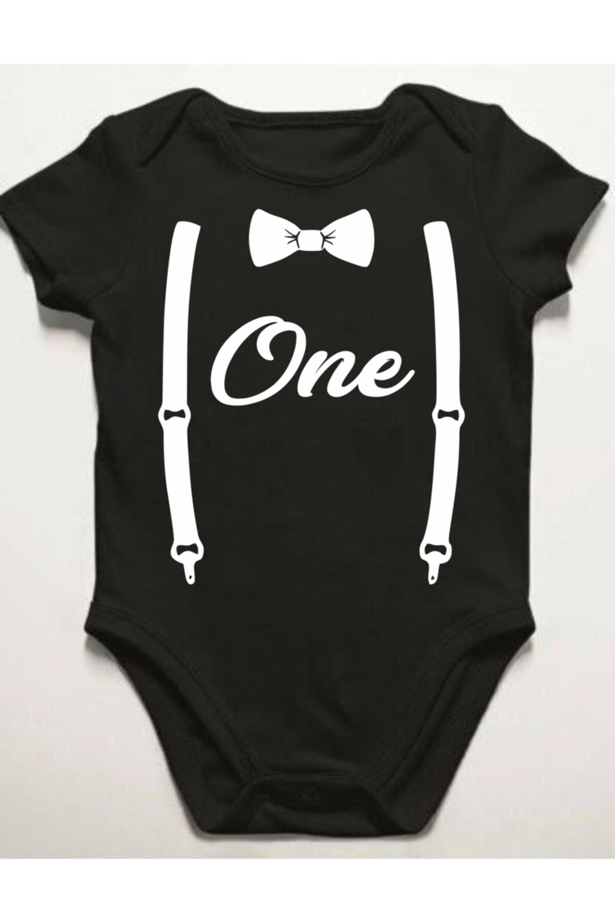 بادی نوزادی آستین کوتاه مشکی طرح پاپیونی سفید برای کودک یک ساله  بادی نوزادی آستین کوتاه مشکی طرح پاپیونی سفید برای کودک یک ساله