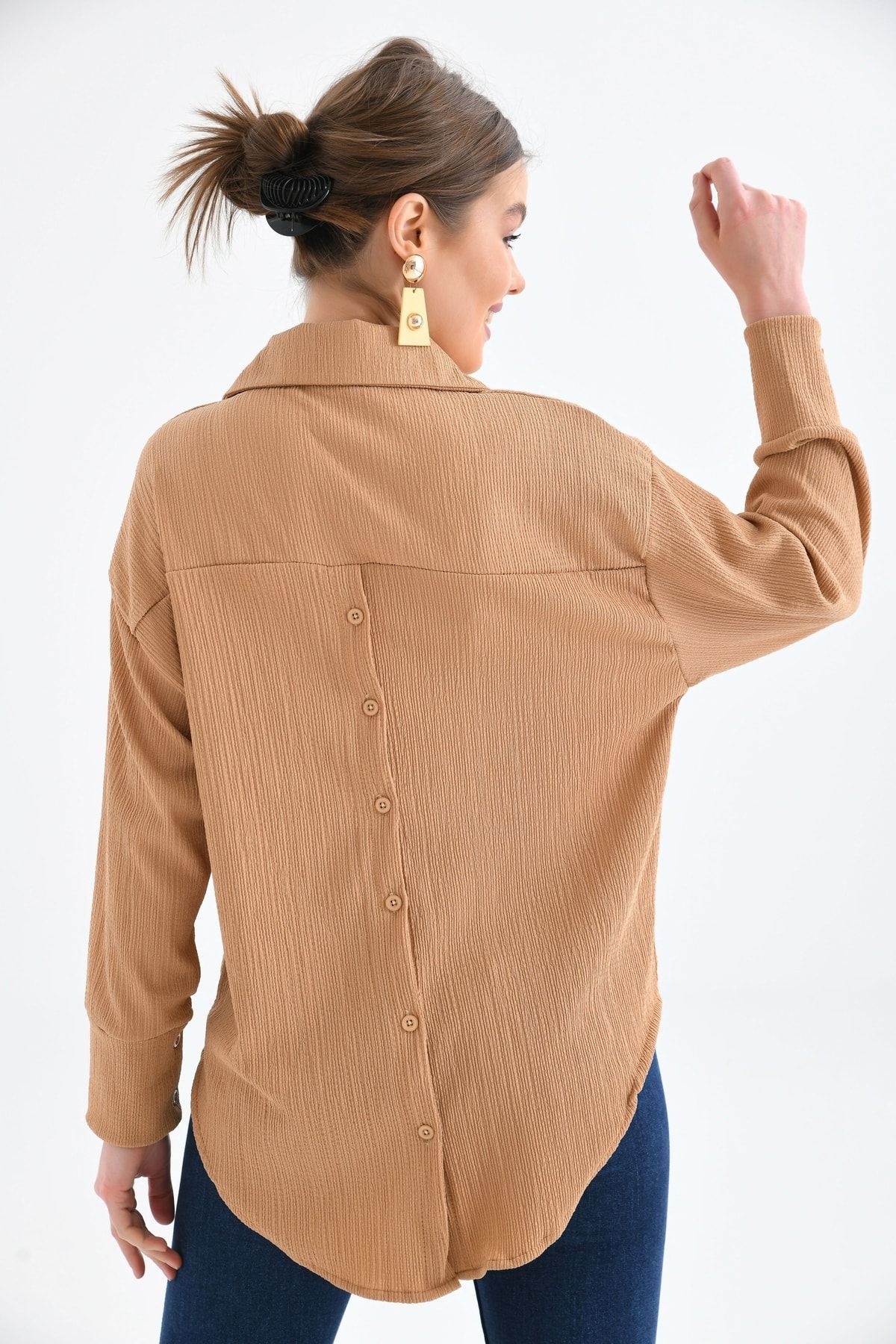 VOLT CLOTHİNG-Dámská oversize košile s knoflíky na zádech 8