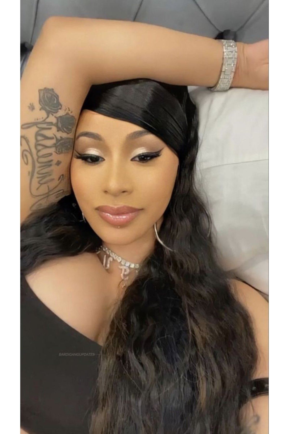 Cardi store deals